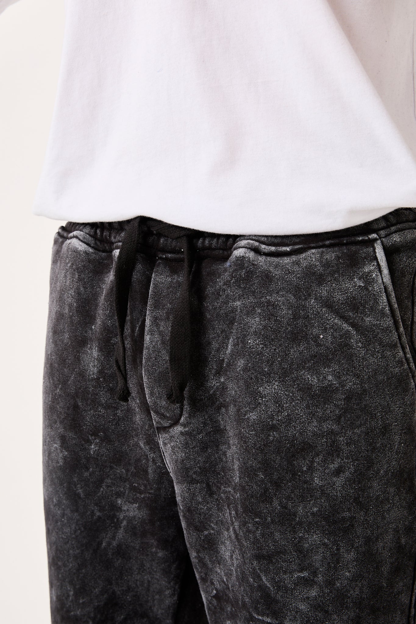 Washed Black Wide-Leg Sweatpants-X-1003