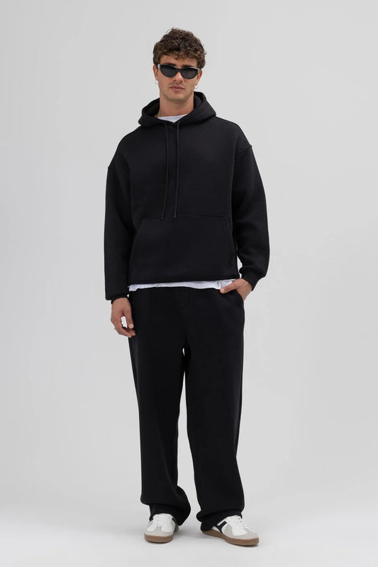 color:black