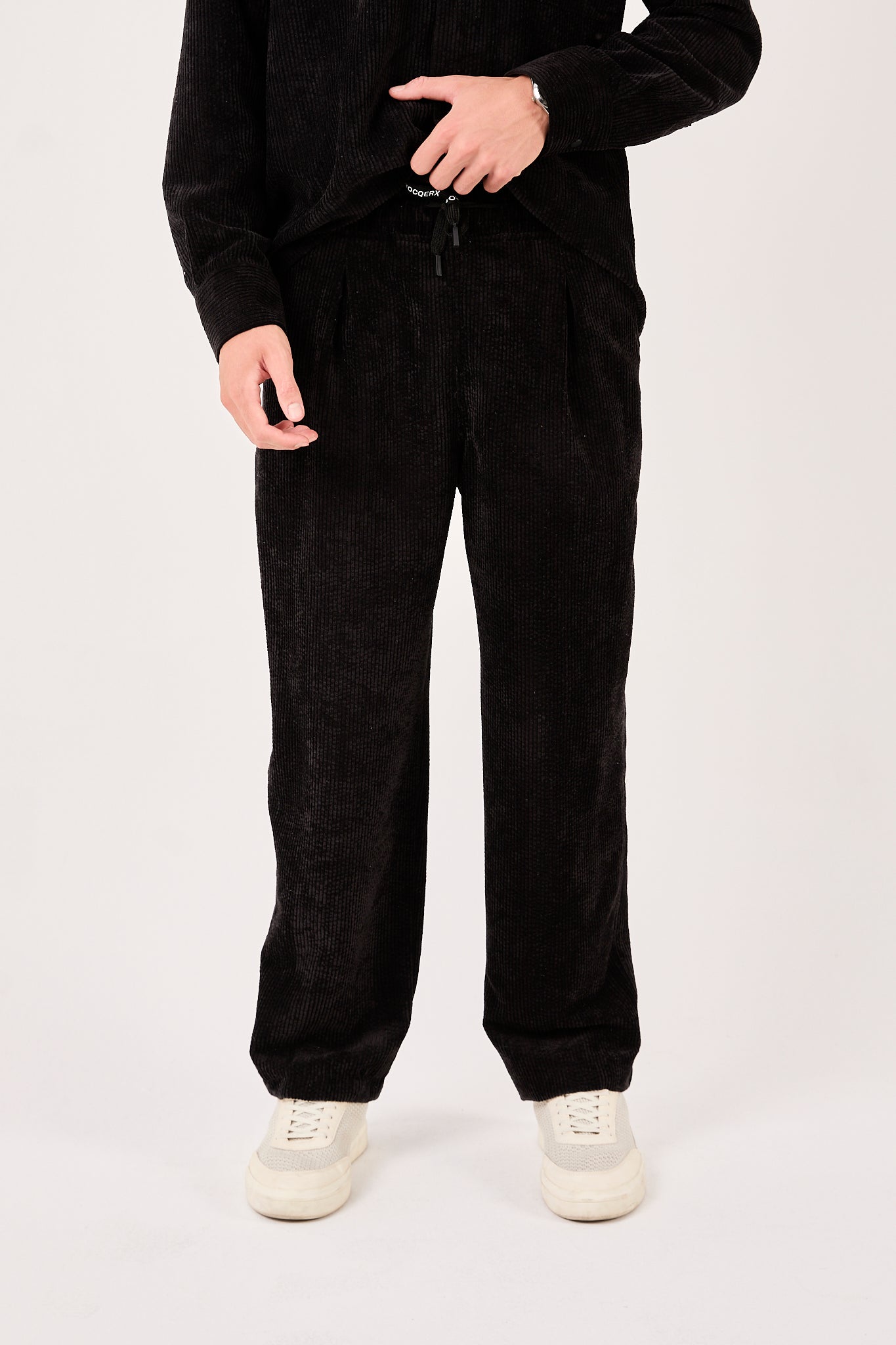 color-card:black