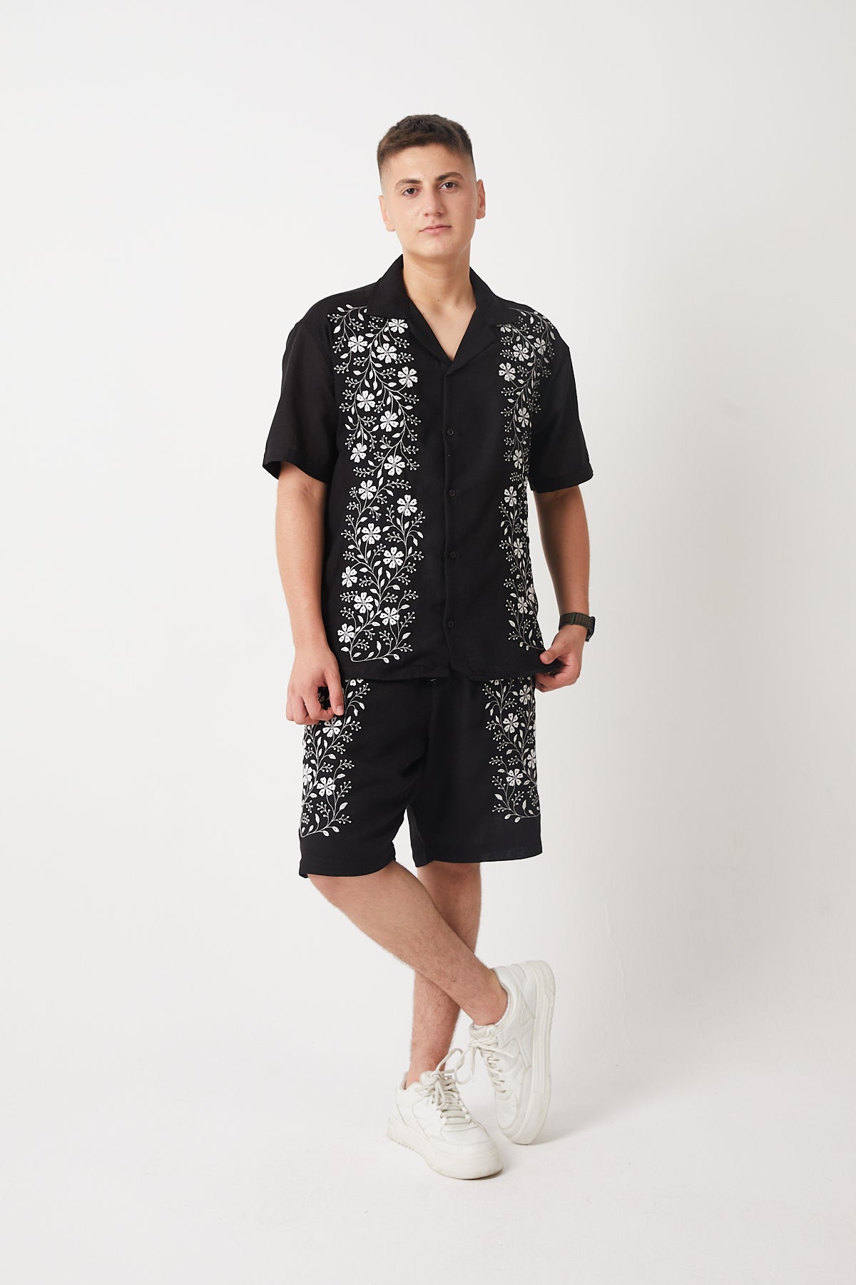 colort-card:black color:black