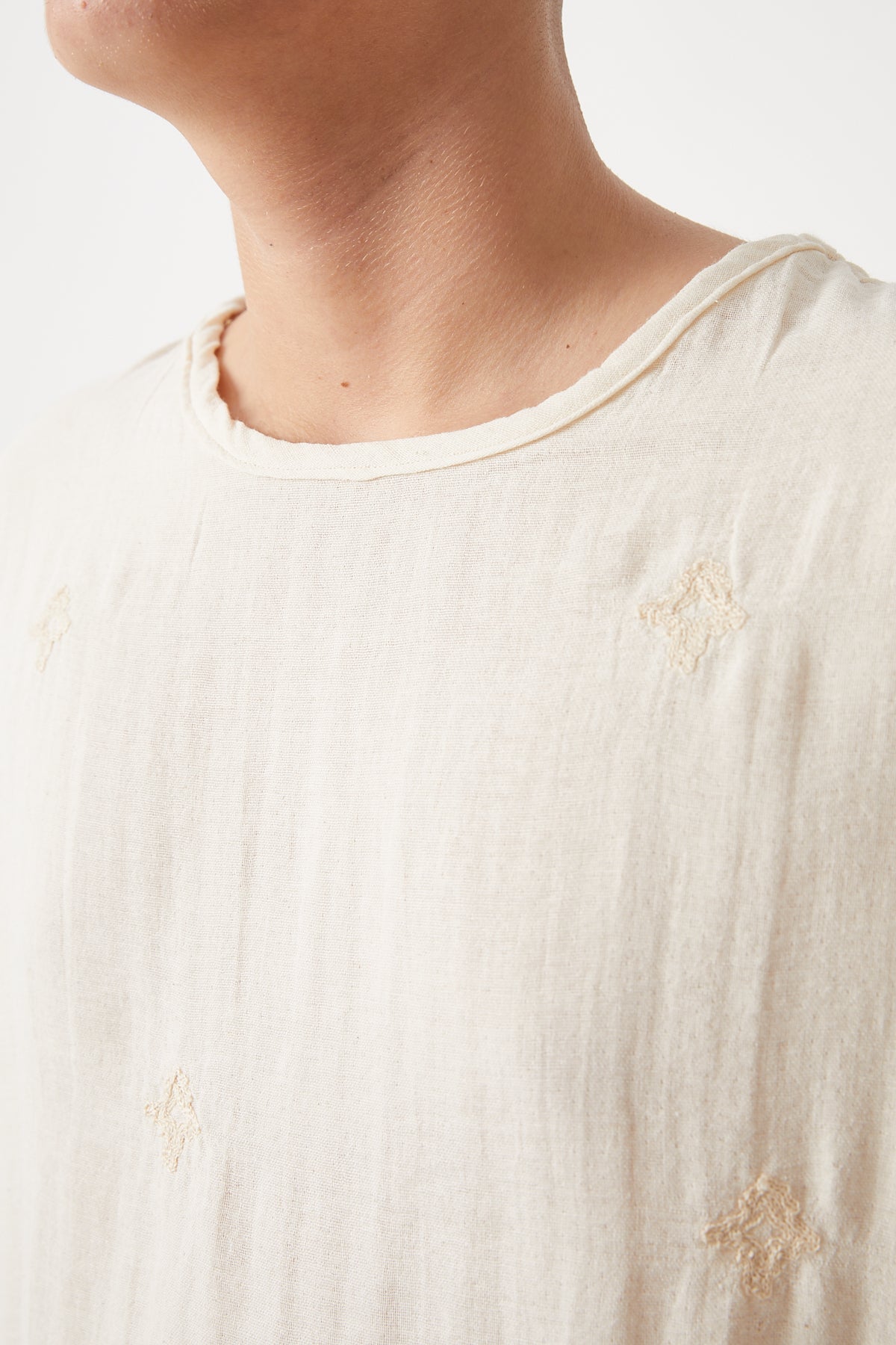  color:beige