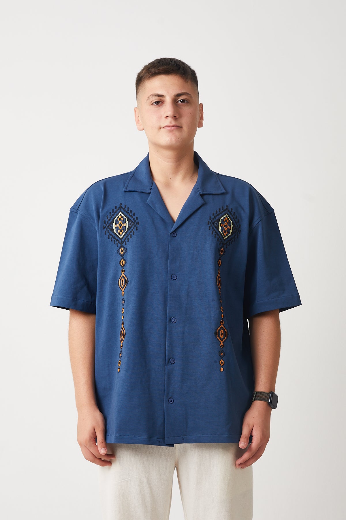 Camp Collar Embroidered Suprem Shirt R-6095