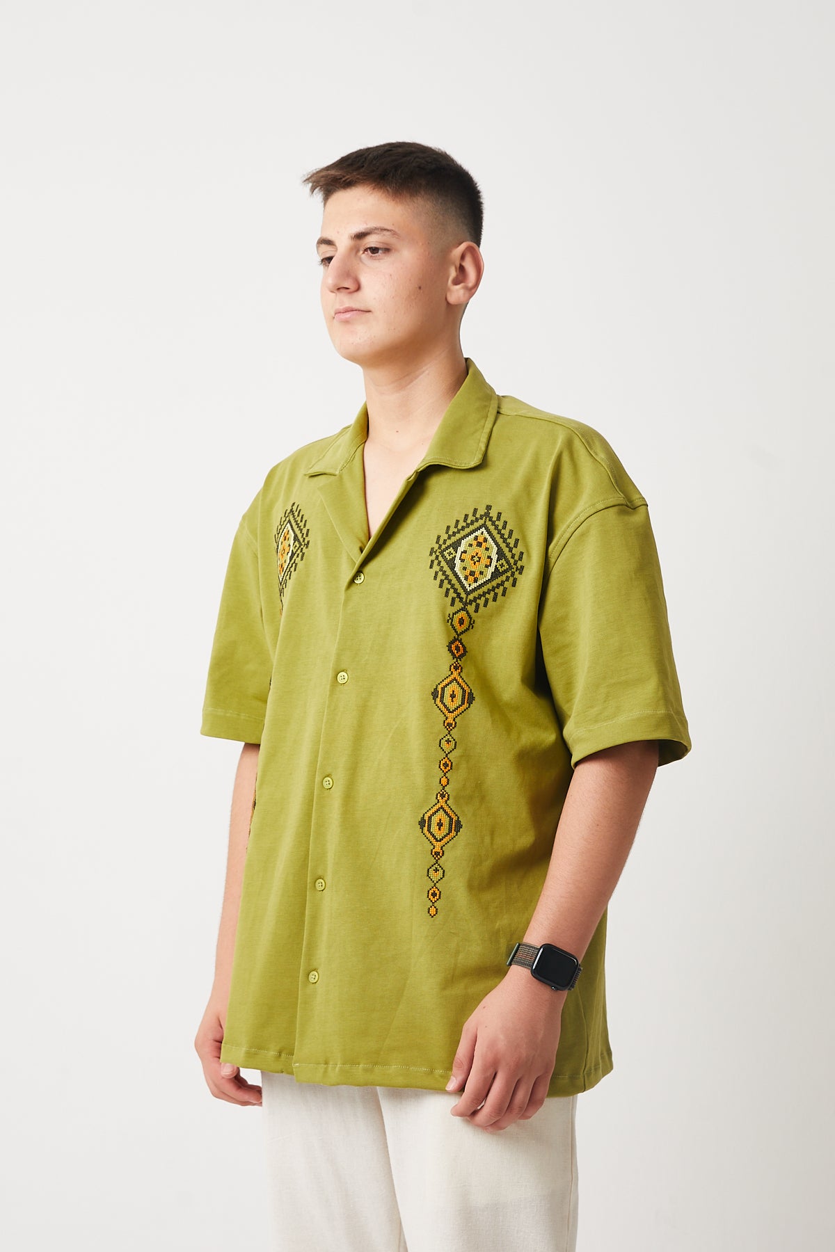 Camp Collar Embroidered Suprem Shirt R-6095