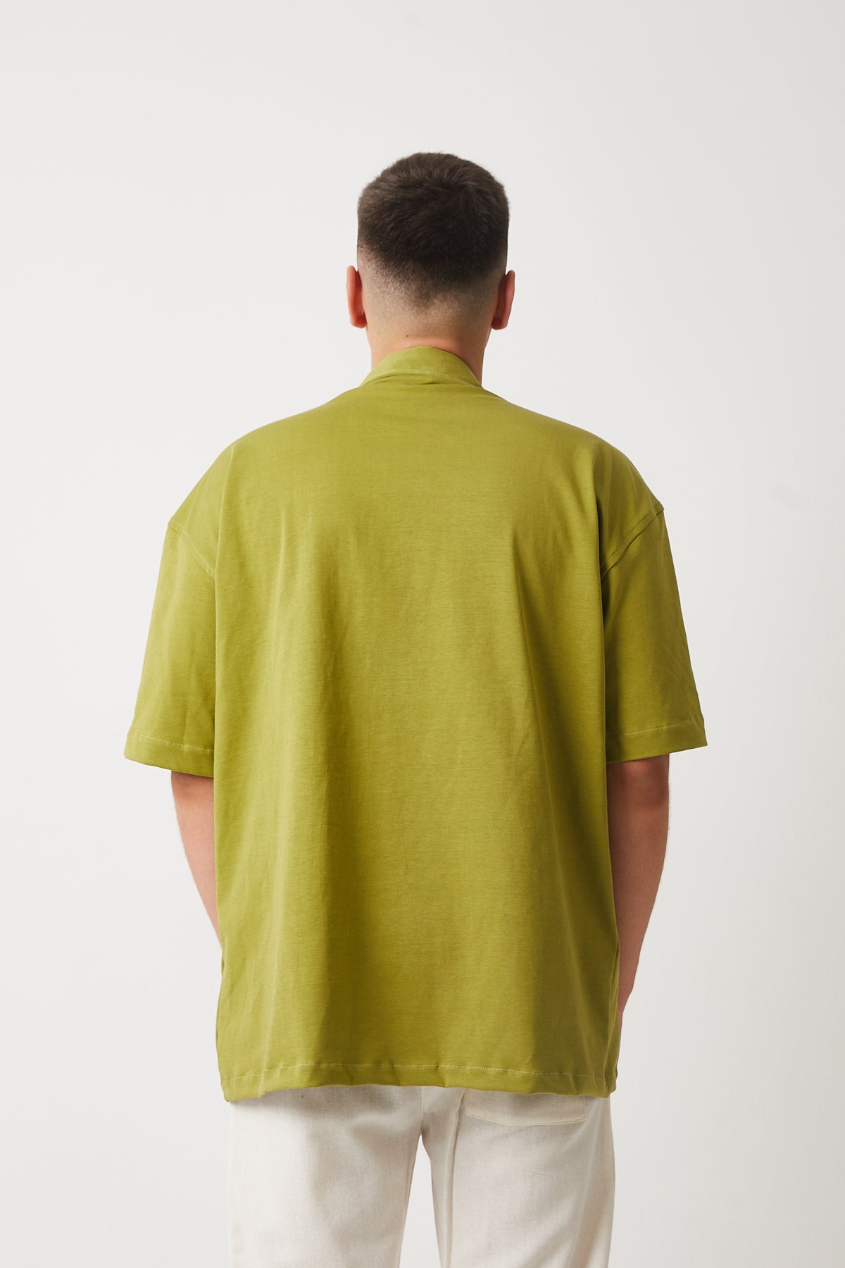 Camp Collar Embroidered Suprem Shirt R-6095