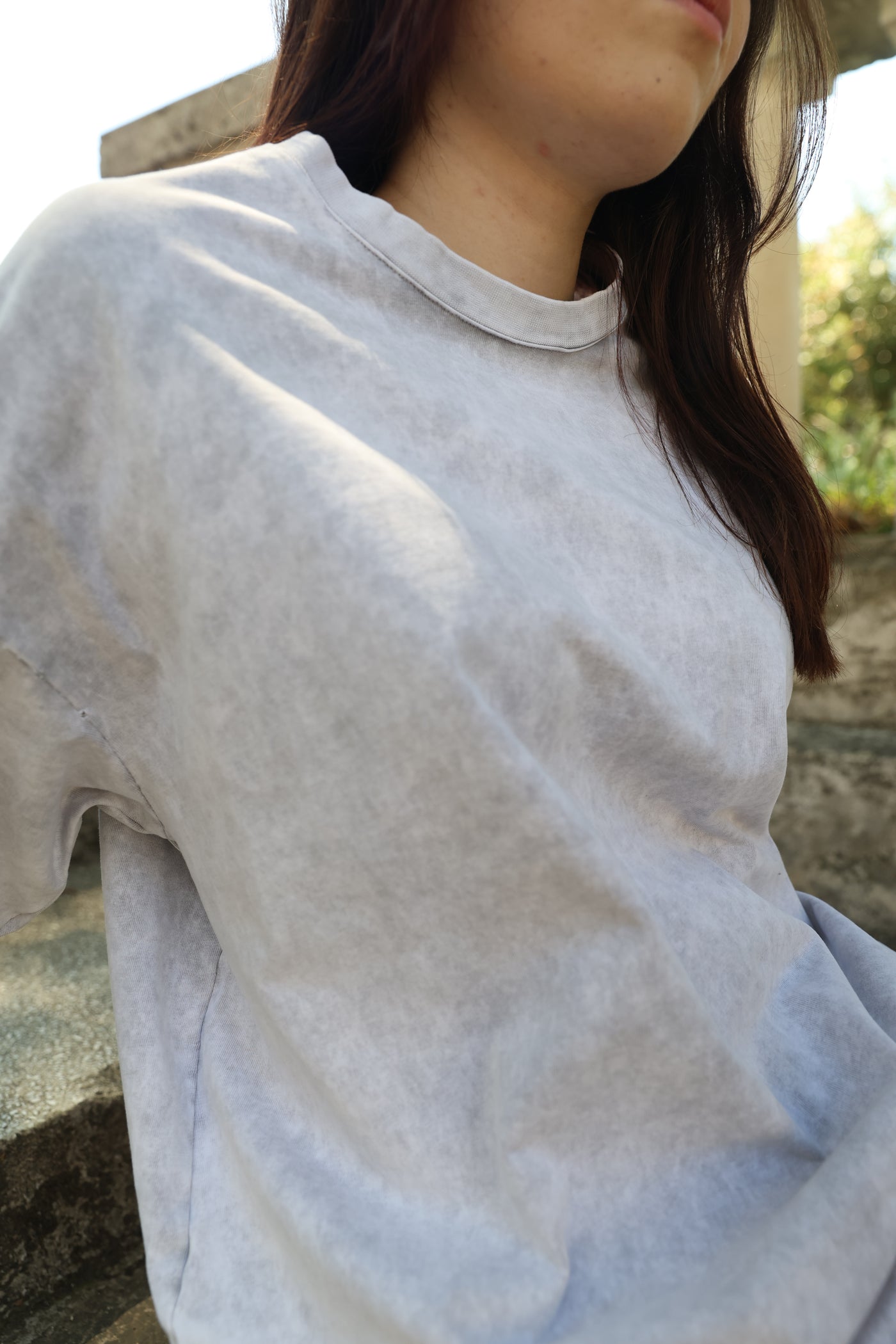 color:gray