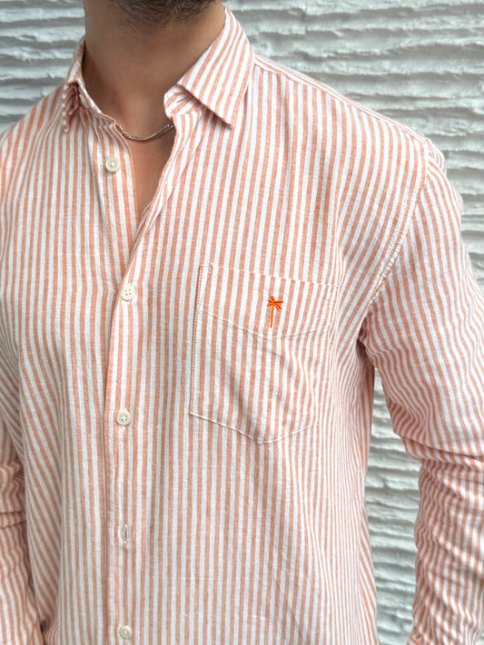 color:orange