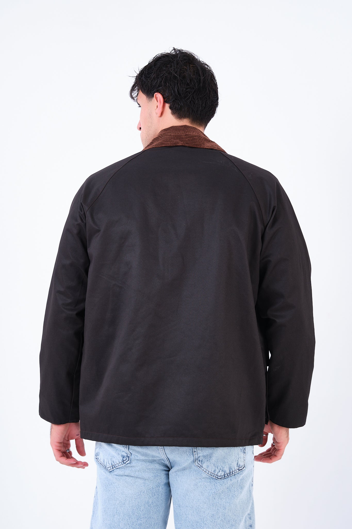 color:brown