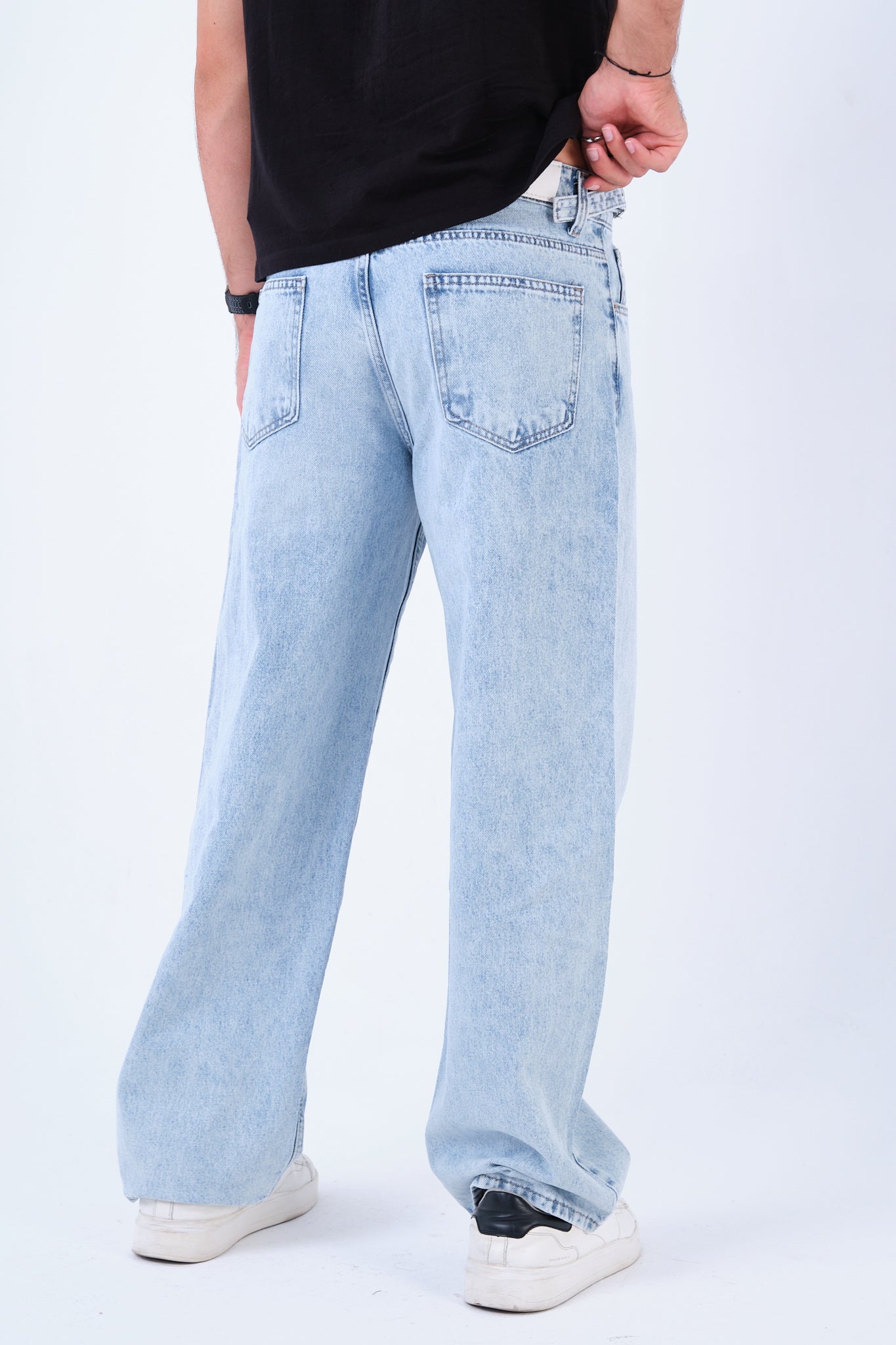 color:light blue