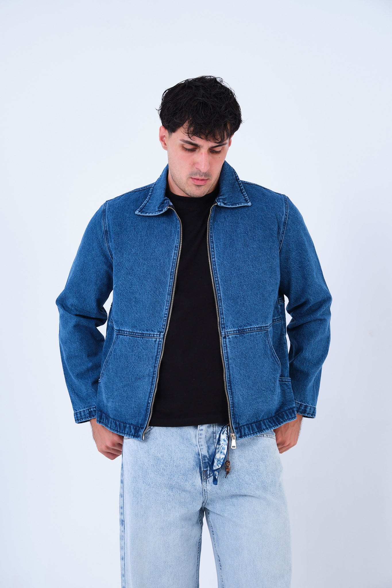 color:dark blue
