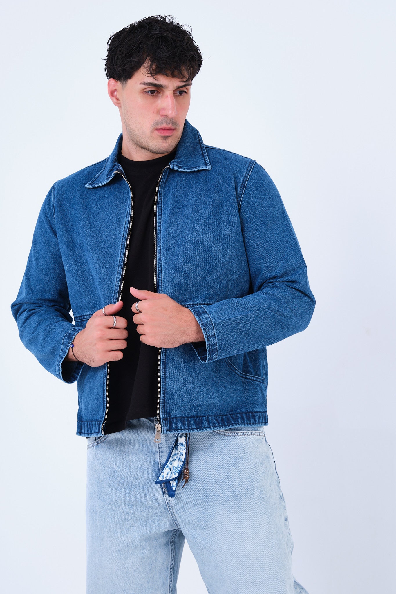 color:dark blue