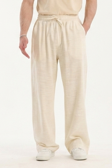 color:beige