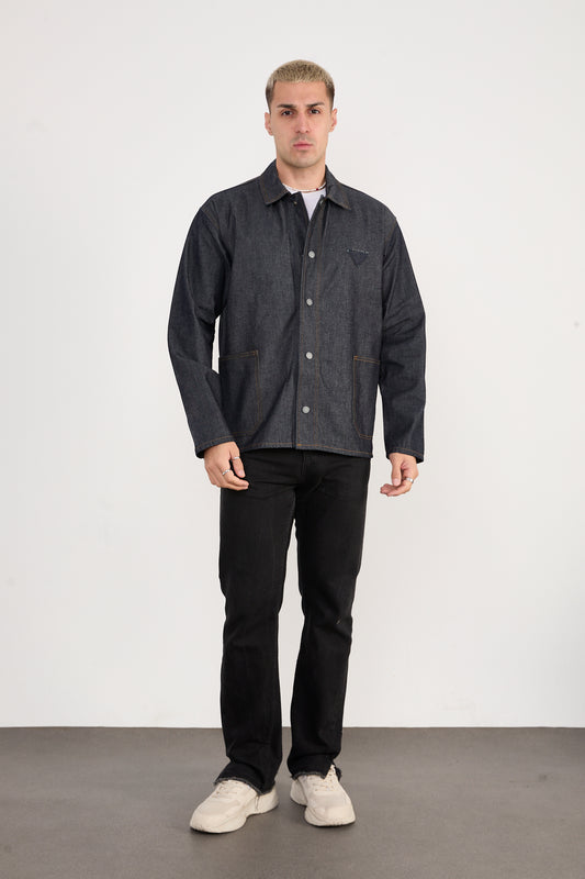 color:navy