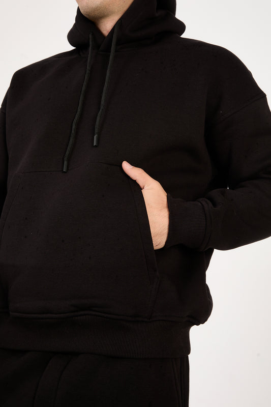  color:black