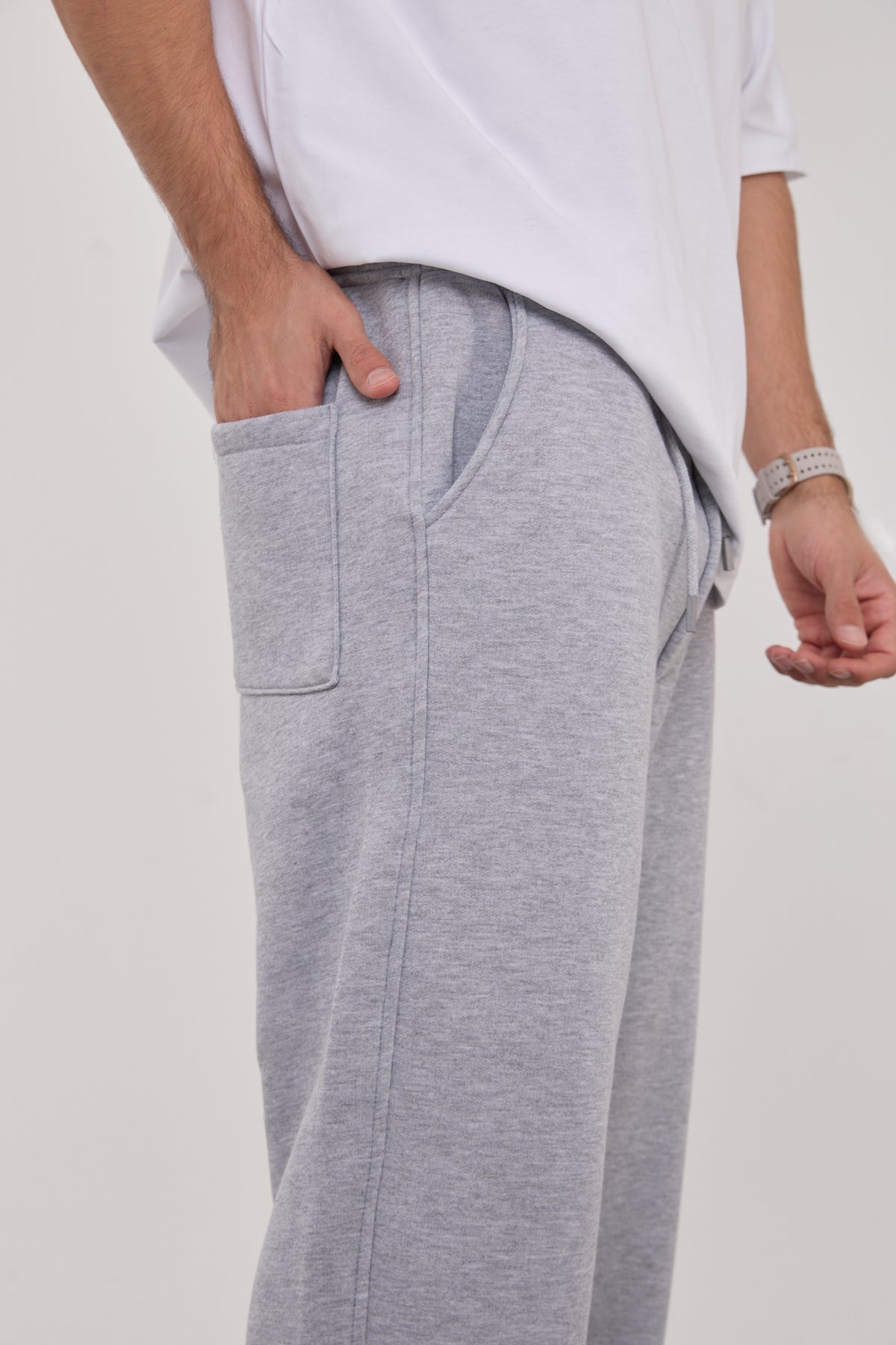 color:silver