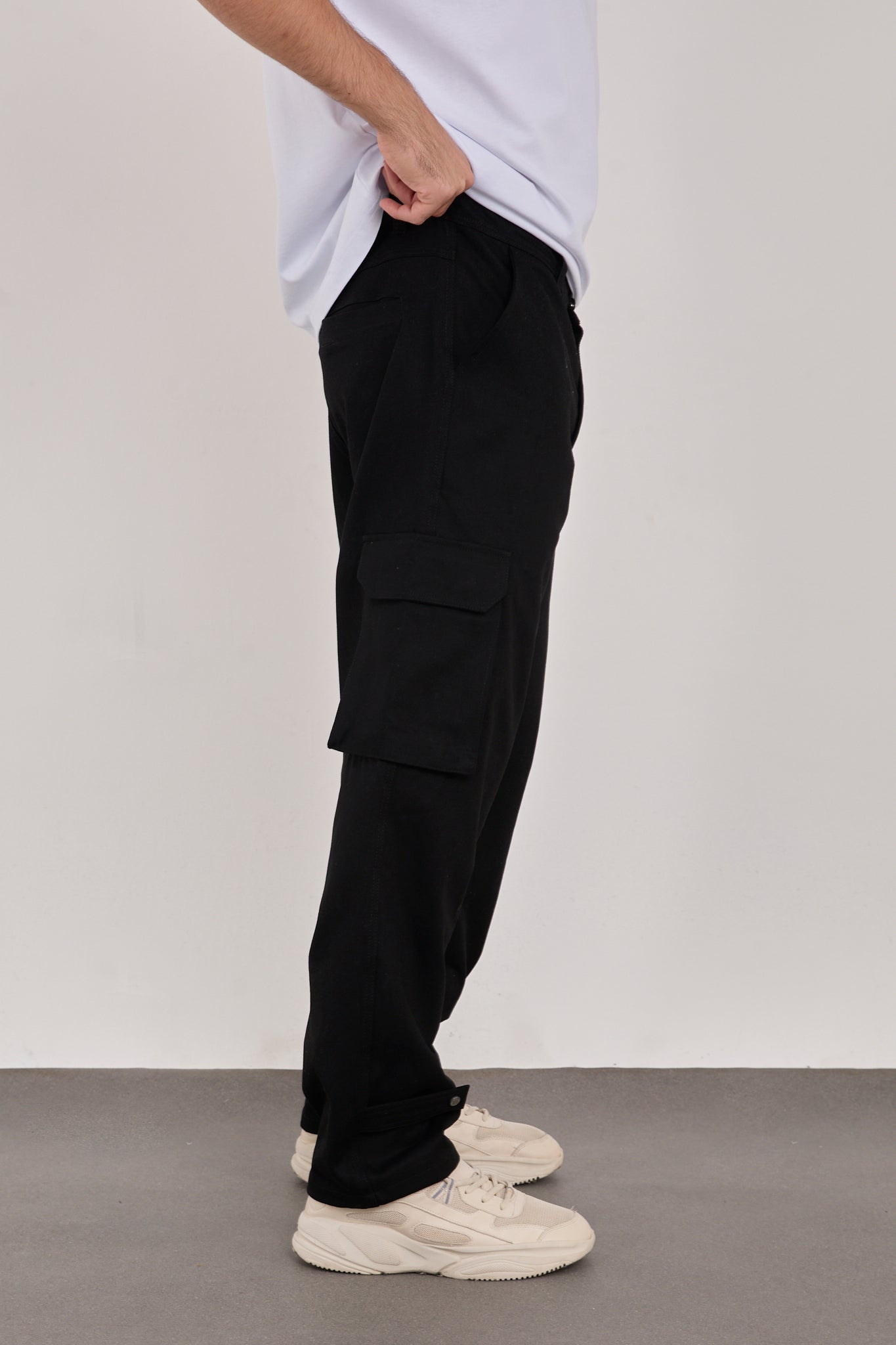 Men’s Black Denim Cargo Pants – 100% Cotton, Relaxed Fit-X-1007
