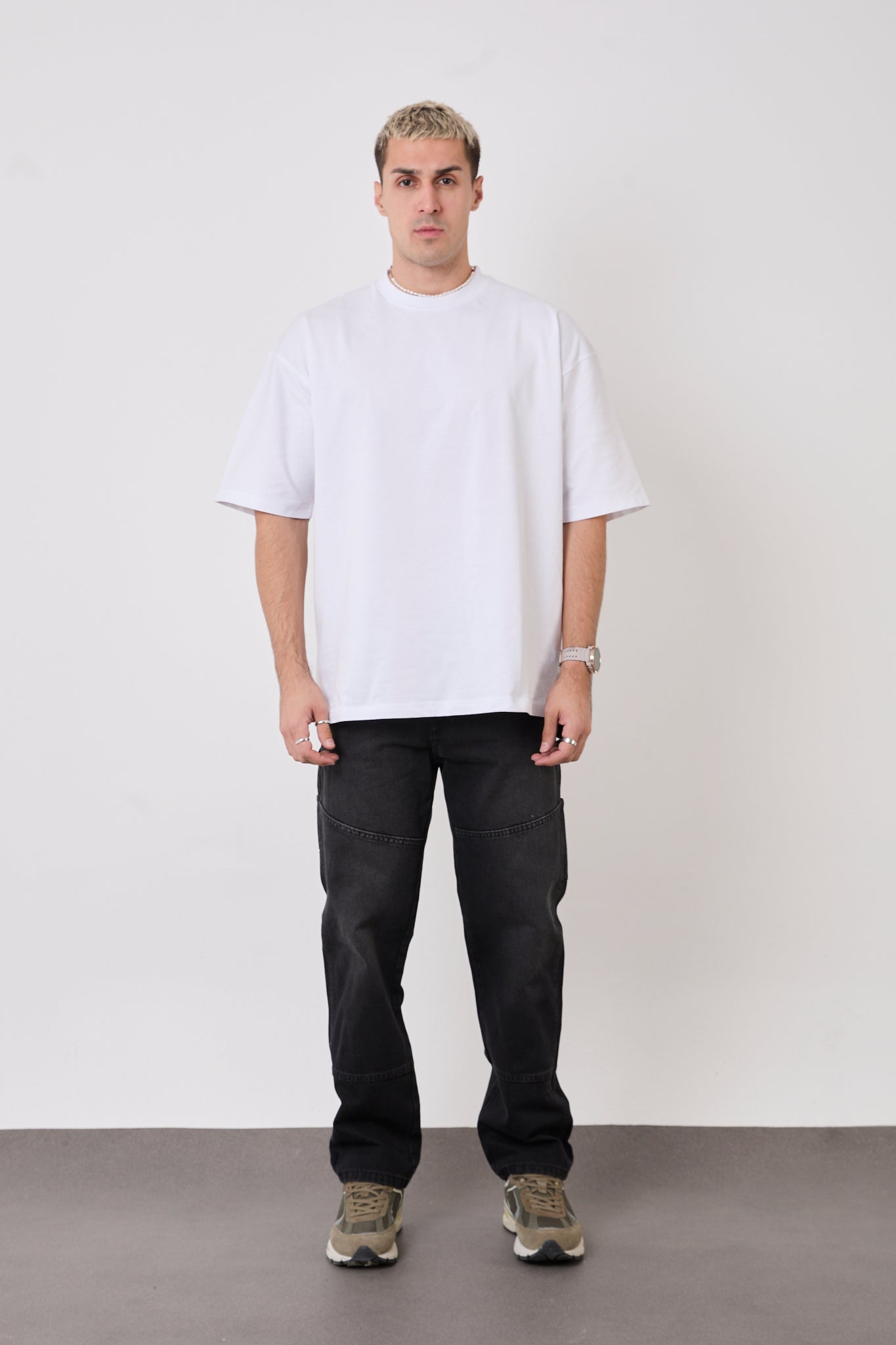 Men’s Black Utility Pocket Jeans – Relaxed Straight Fit | T-3009-2
