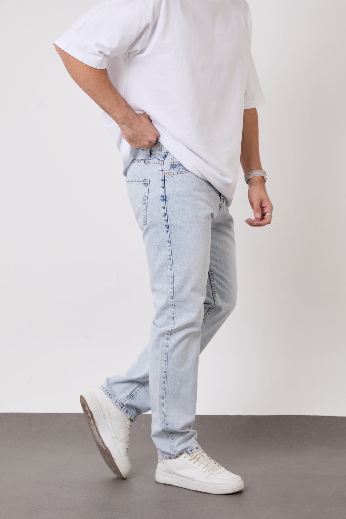 Men’s Light Blue Straight Jeans | Casual Everyday Fit-T-2445