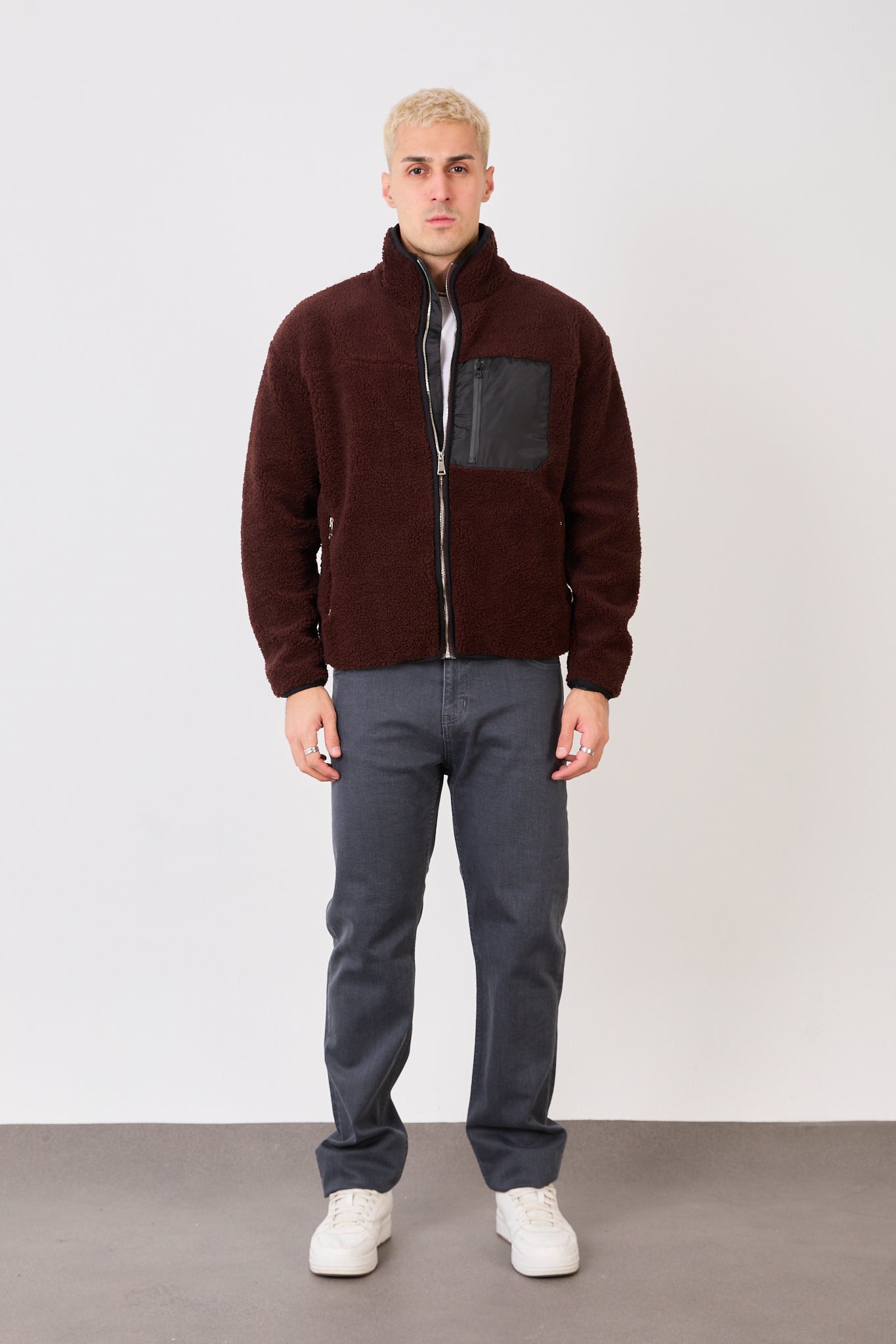 color:brown