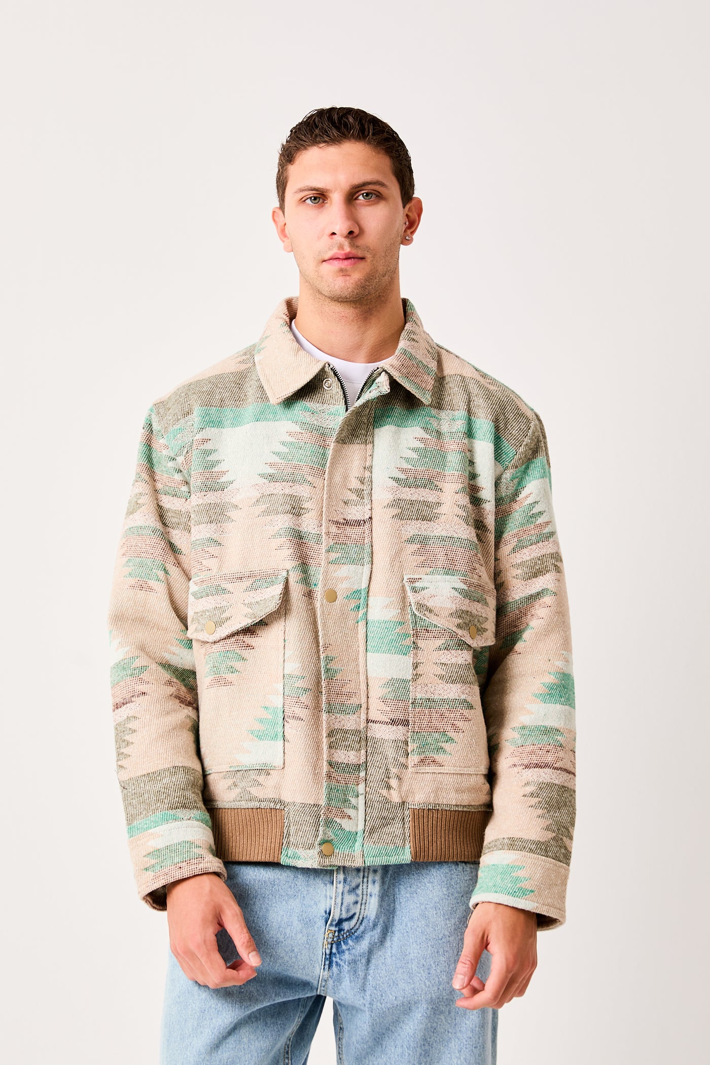 color:khaki