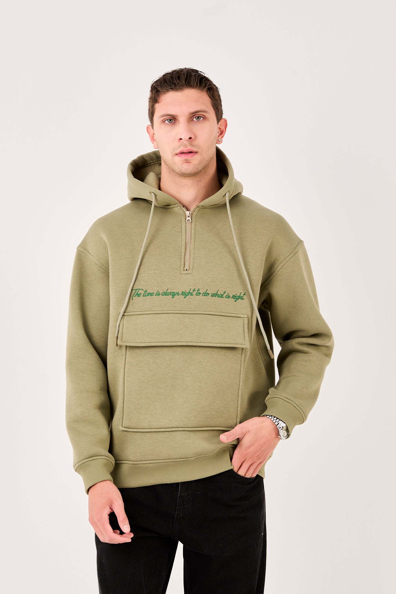 Men’s Oversized Hooded Sweatshirt – Fleece Inside, Half-Zip Design X-4005