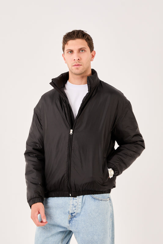 color:black