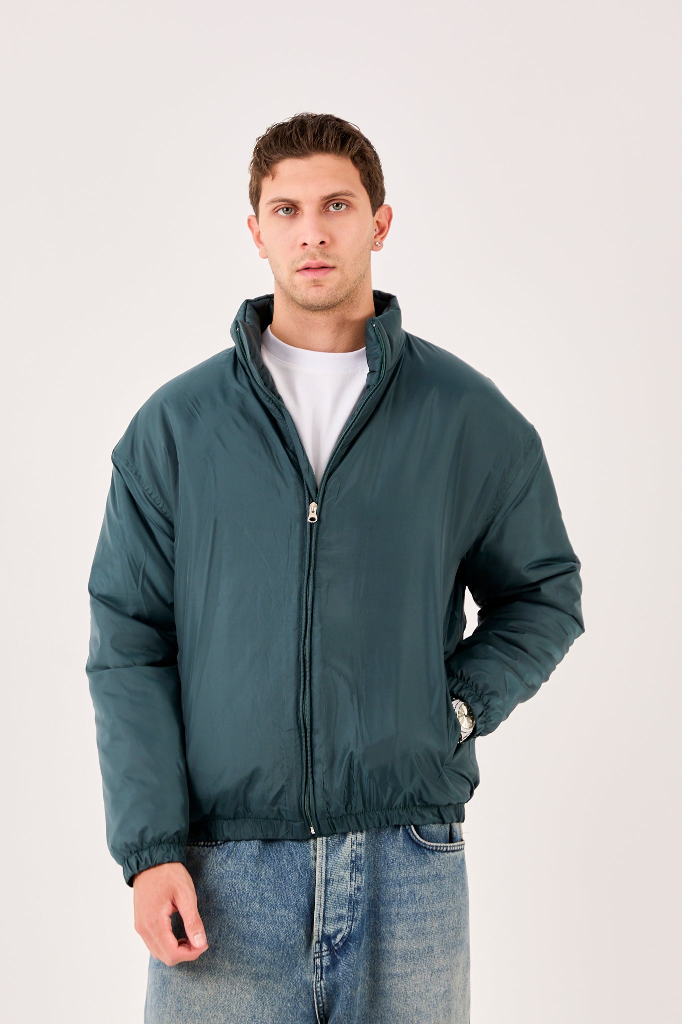 color:green