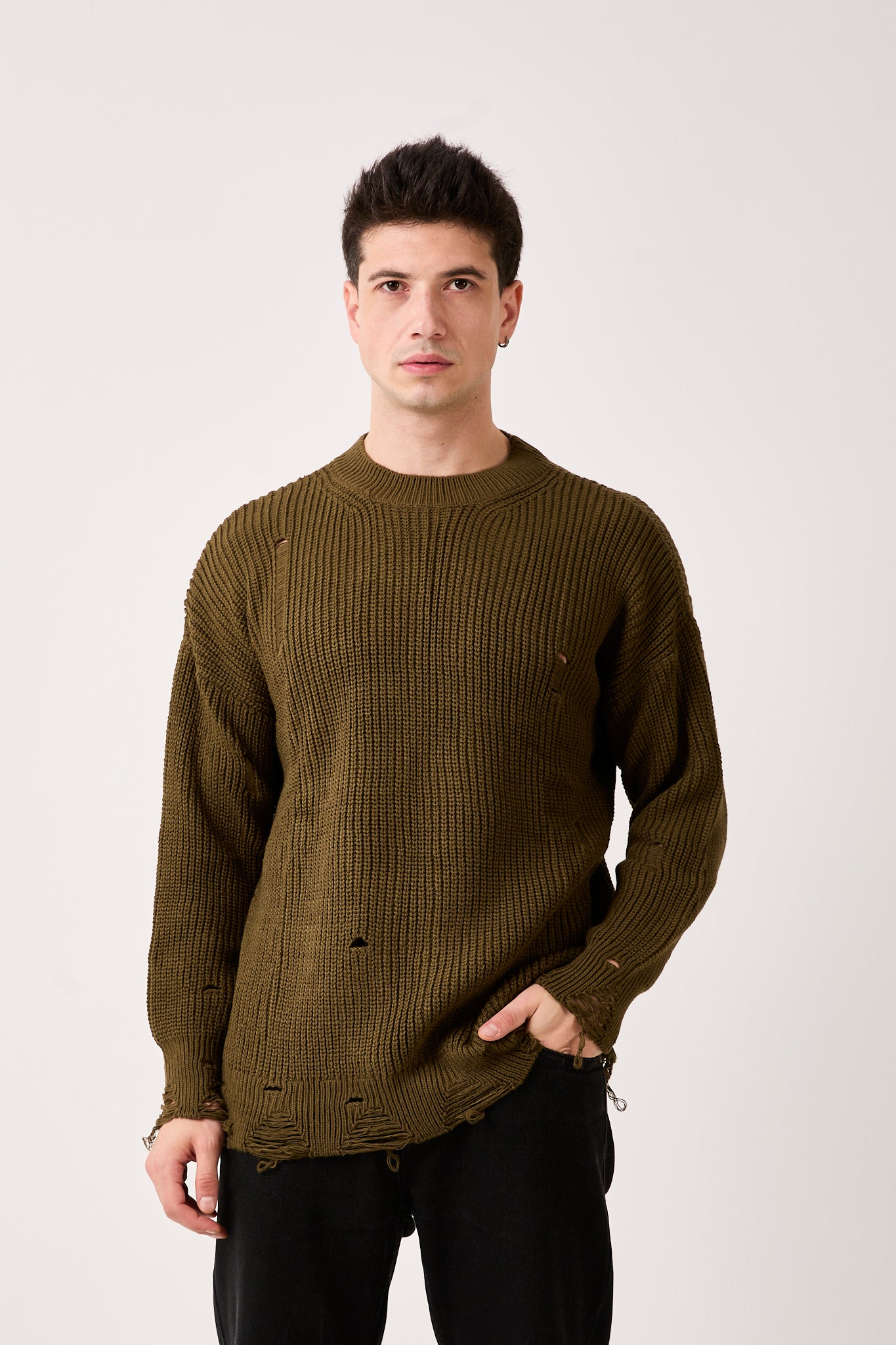 Distressed Knit Jumper – Relaxed Fit – X-07