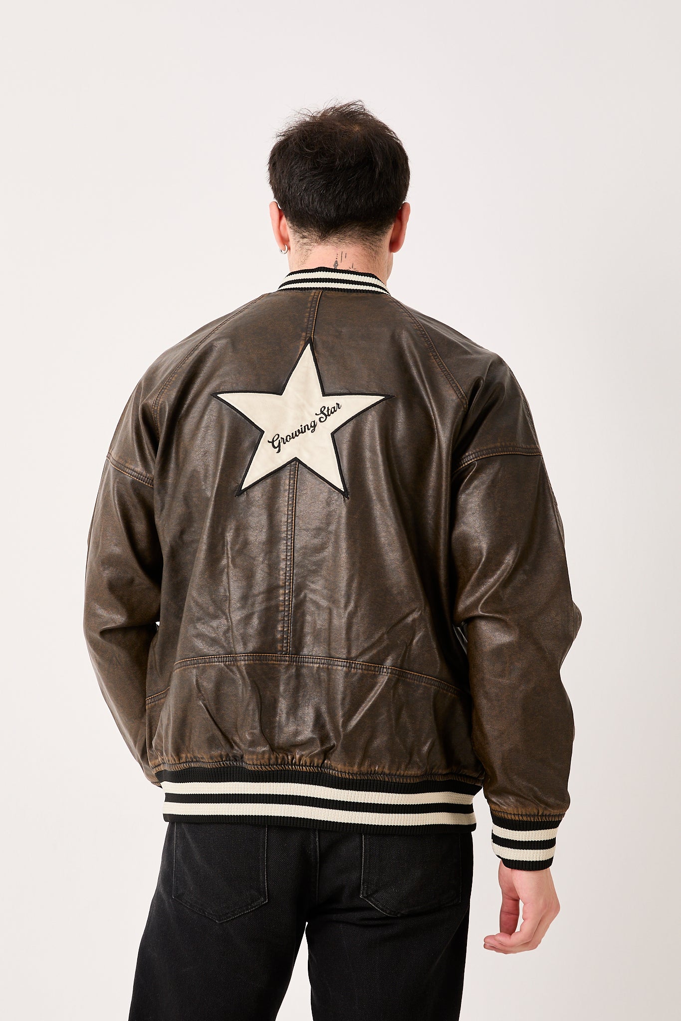 color:brown