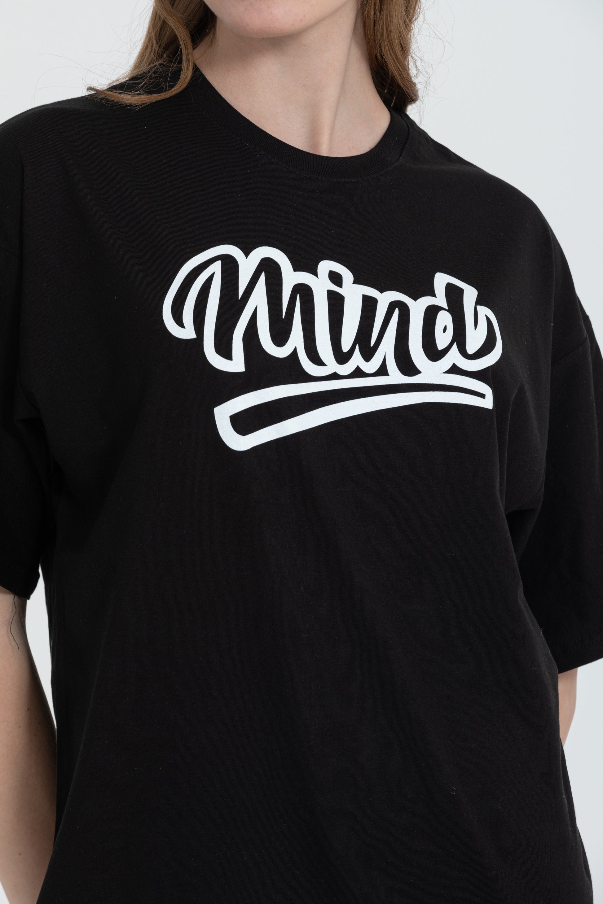 color:black
