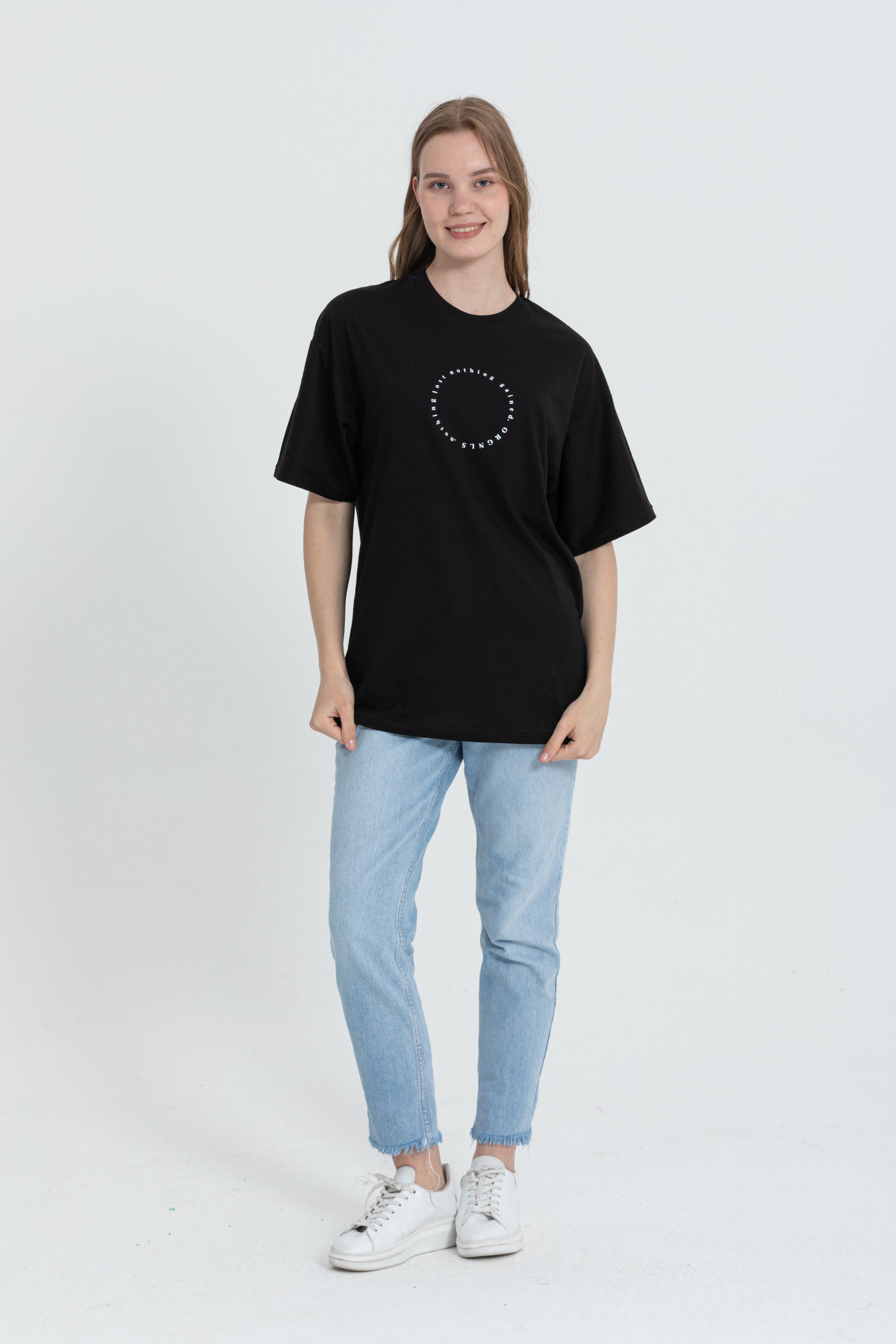 color:black