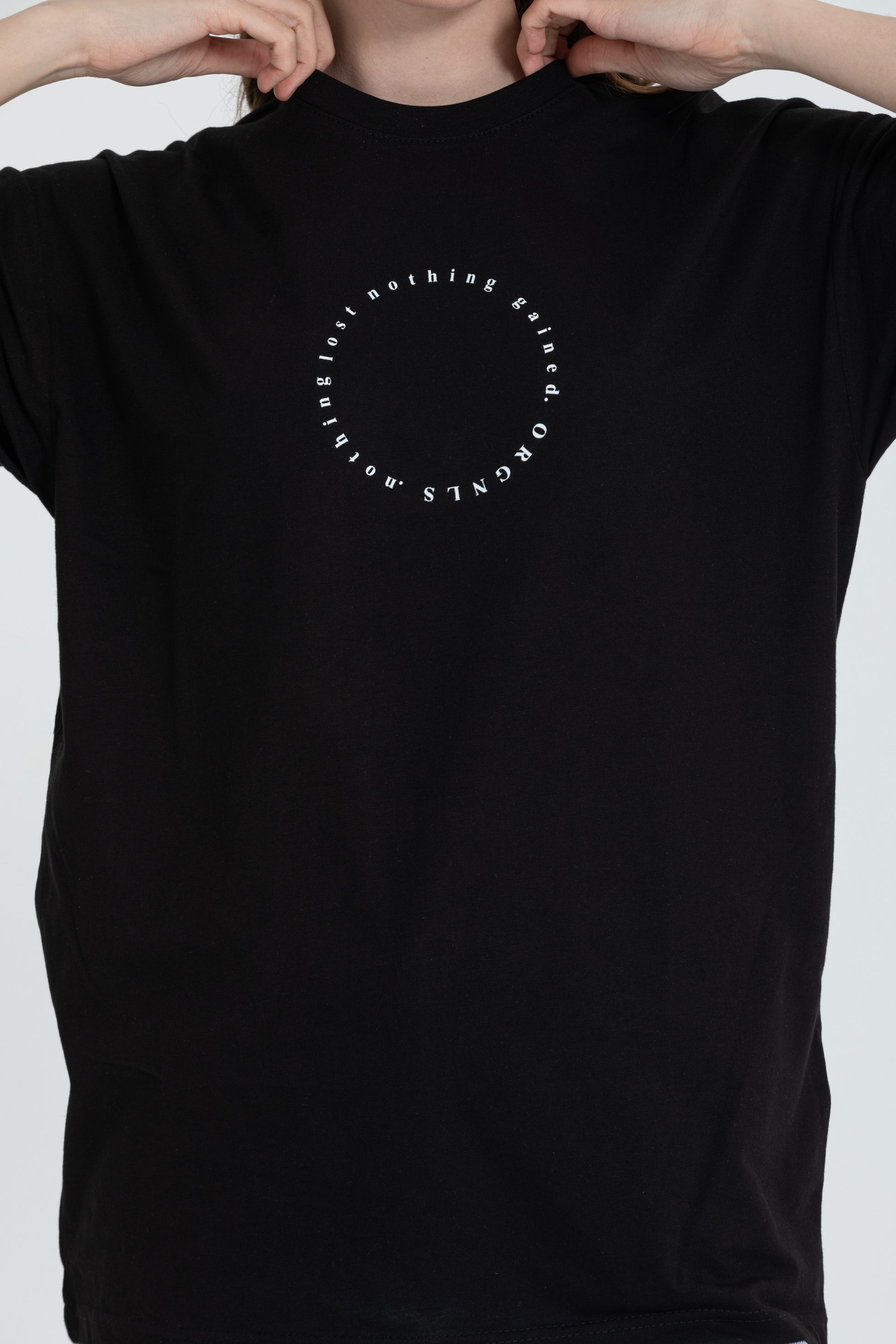 color:black