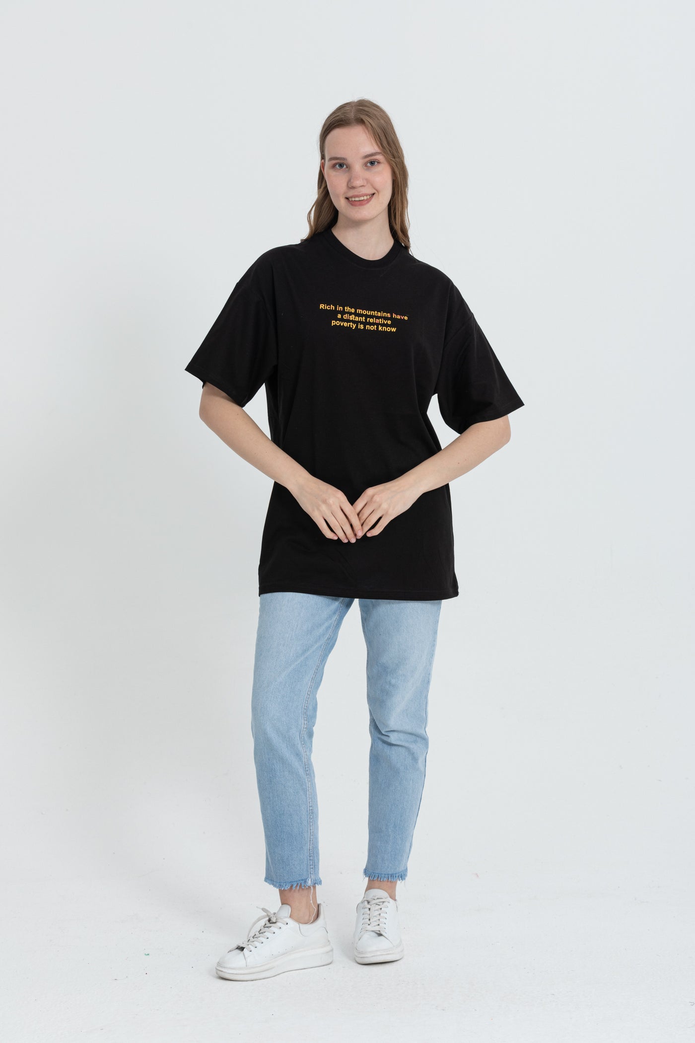 color:black