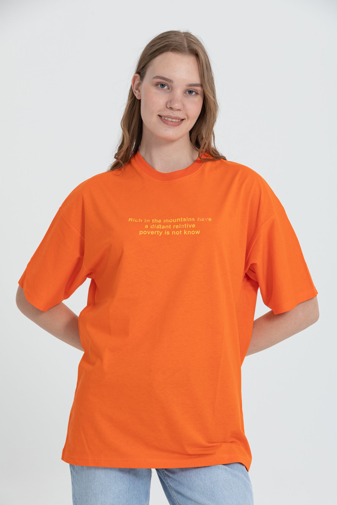 color:orange