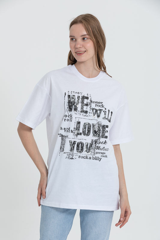 color:white