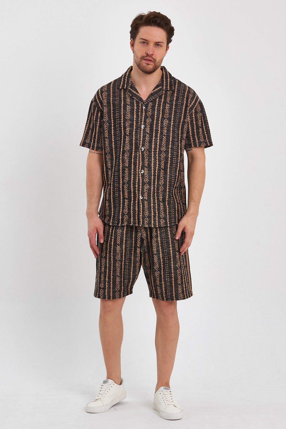 Patterned Camp Collar Shirt & Elastic Waist Shorts Set R-4324