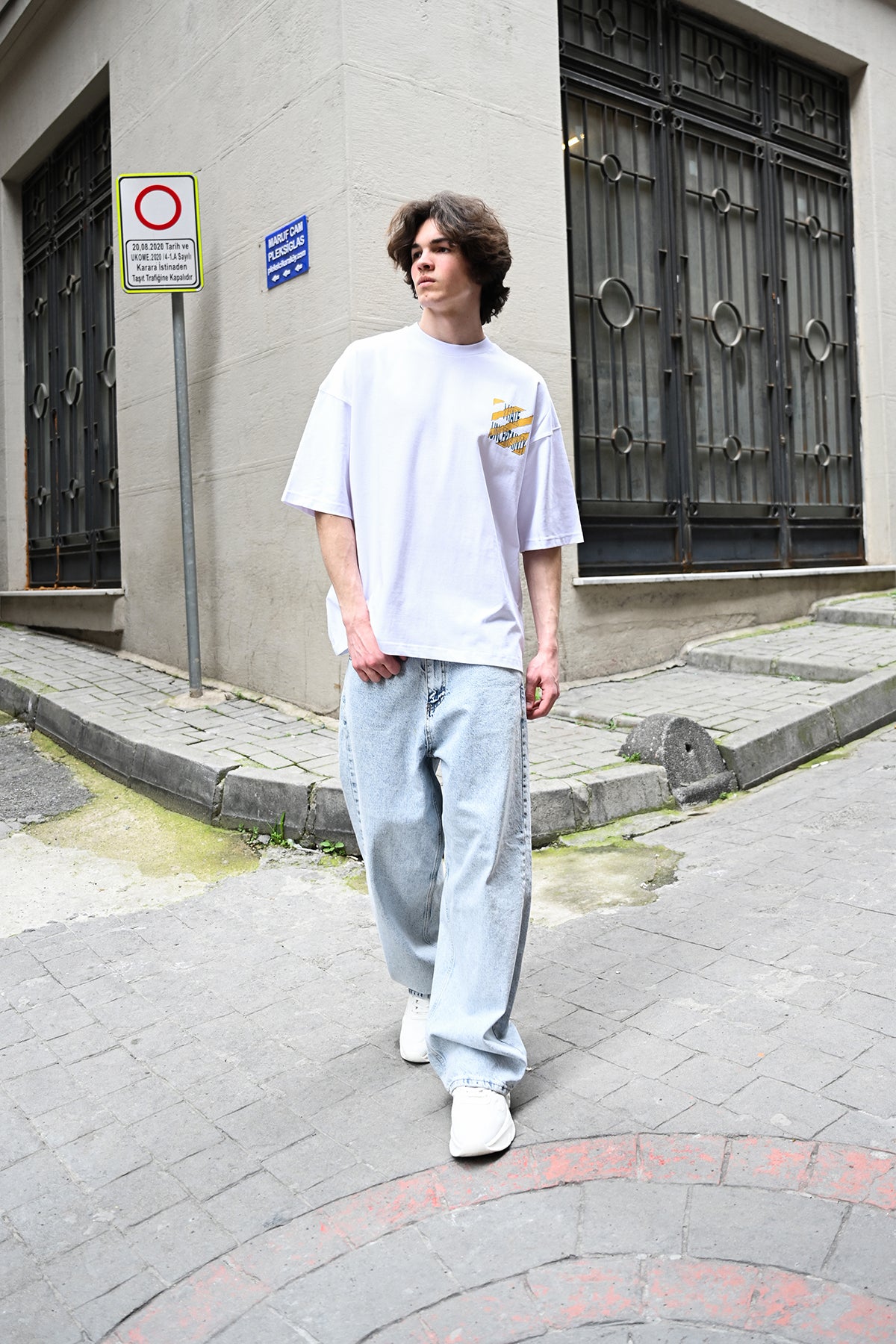 I Hate Uncertainty Printed Oversized T-Shirt R-5789