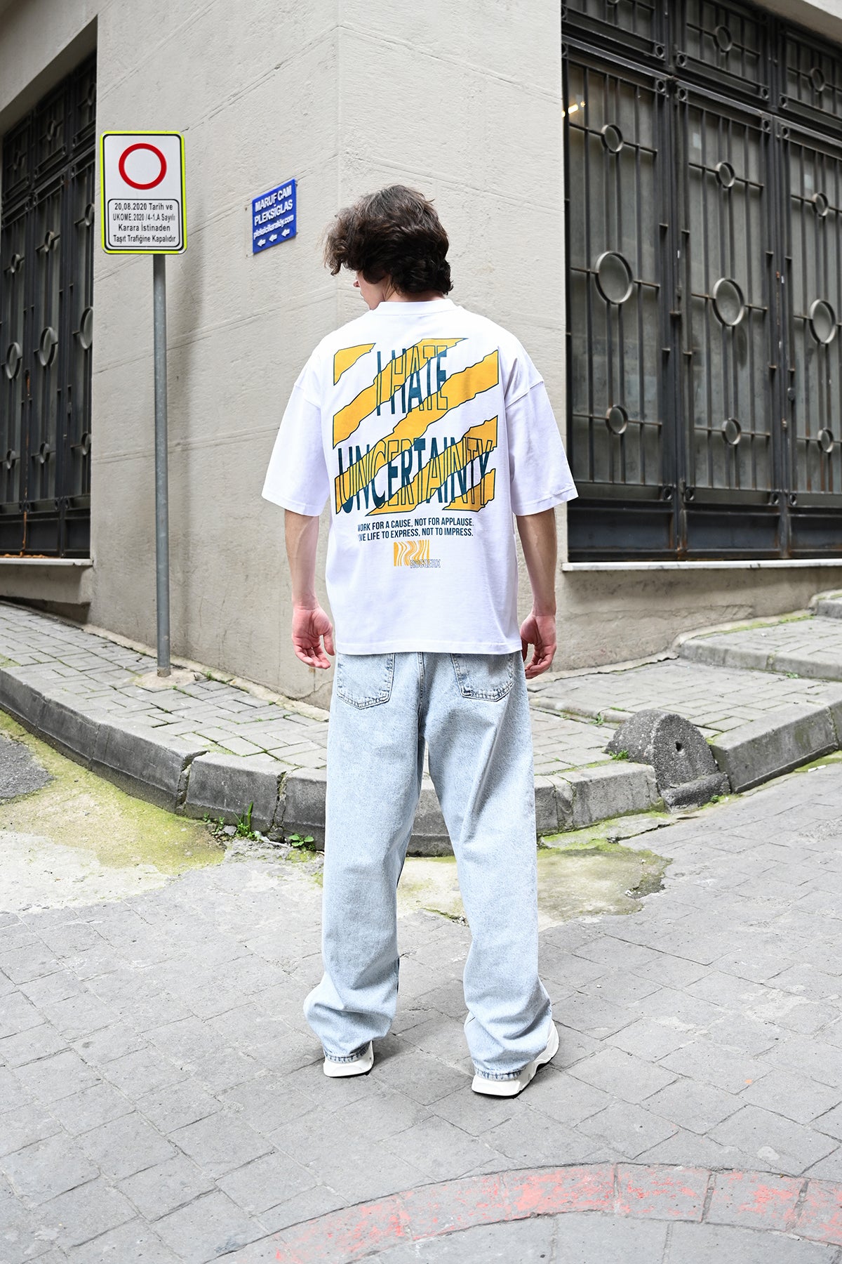 I Hate Uncertainty Printed Oversized T-Shirt R-5789