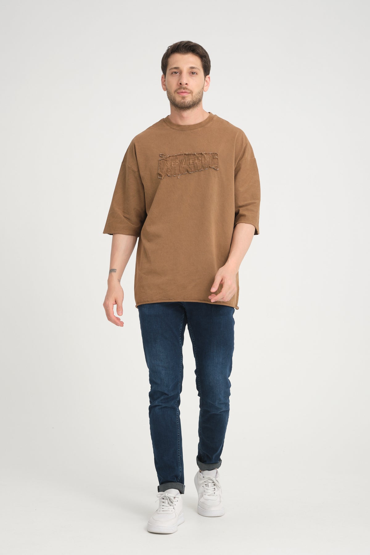 color:brown