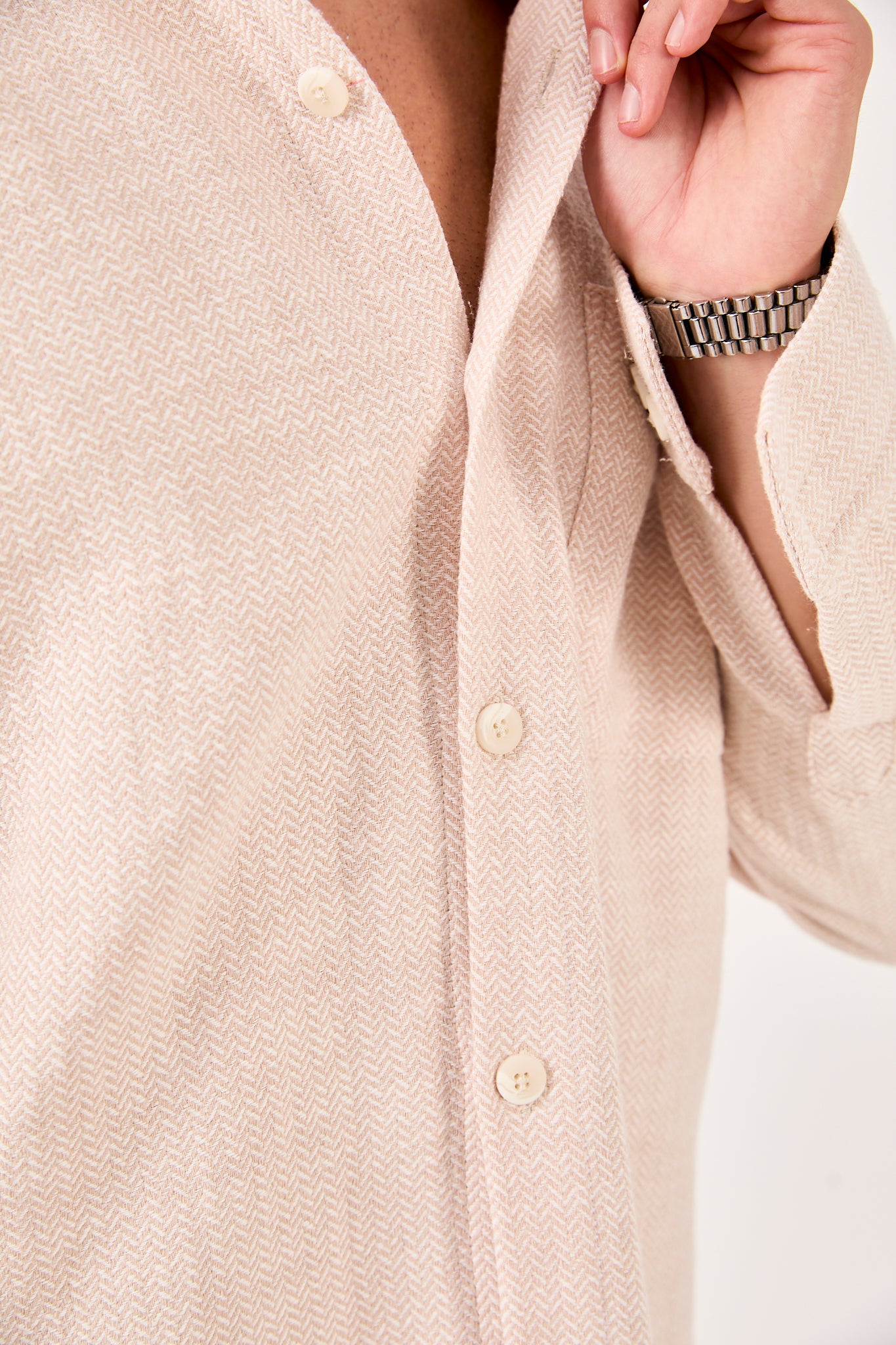  color:beige