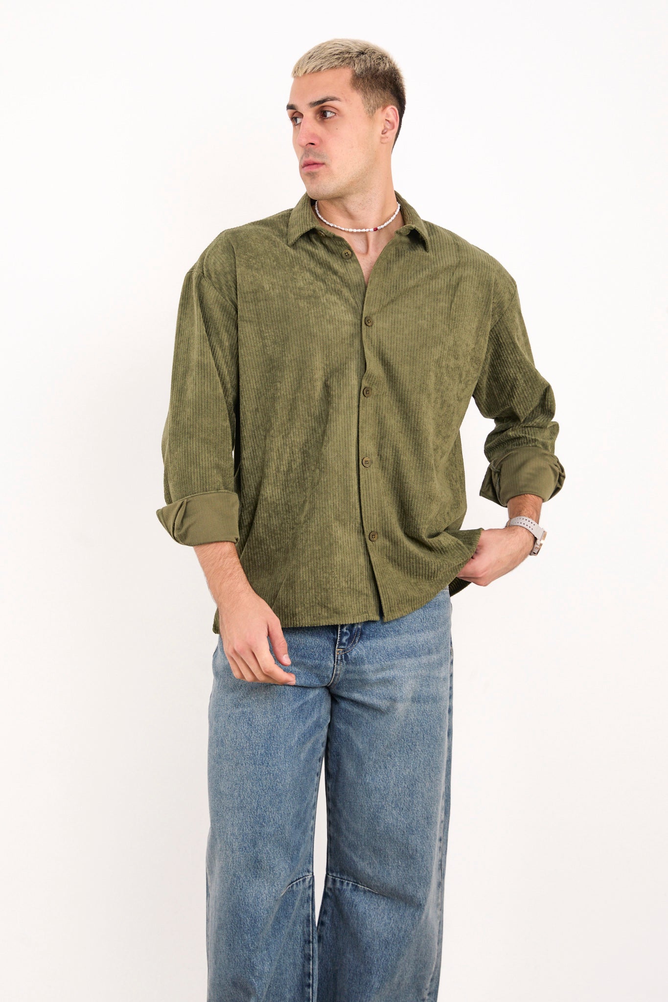color:green