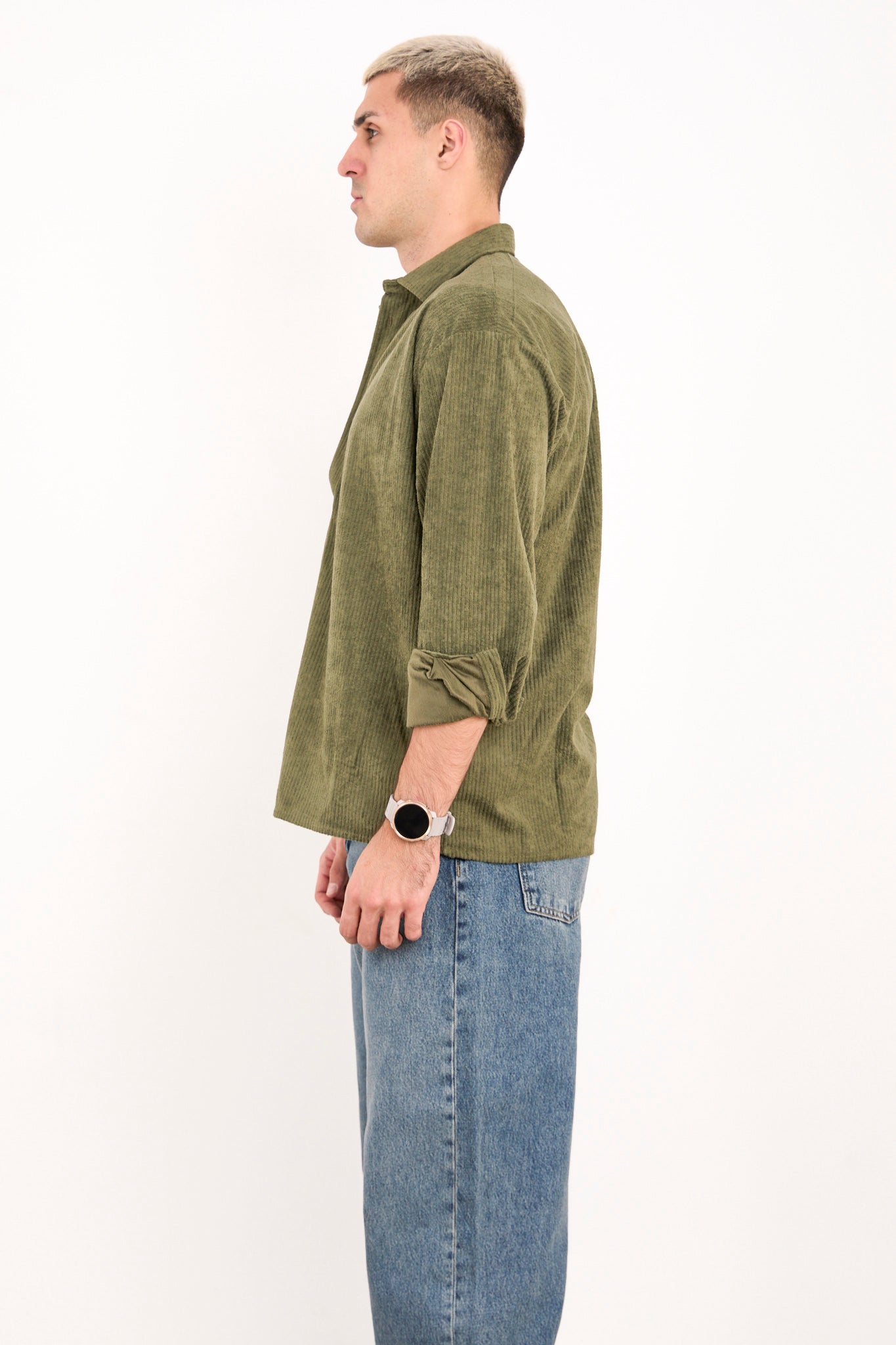 color:green