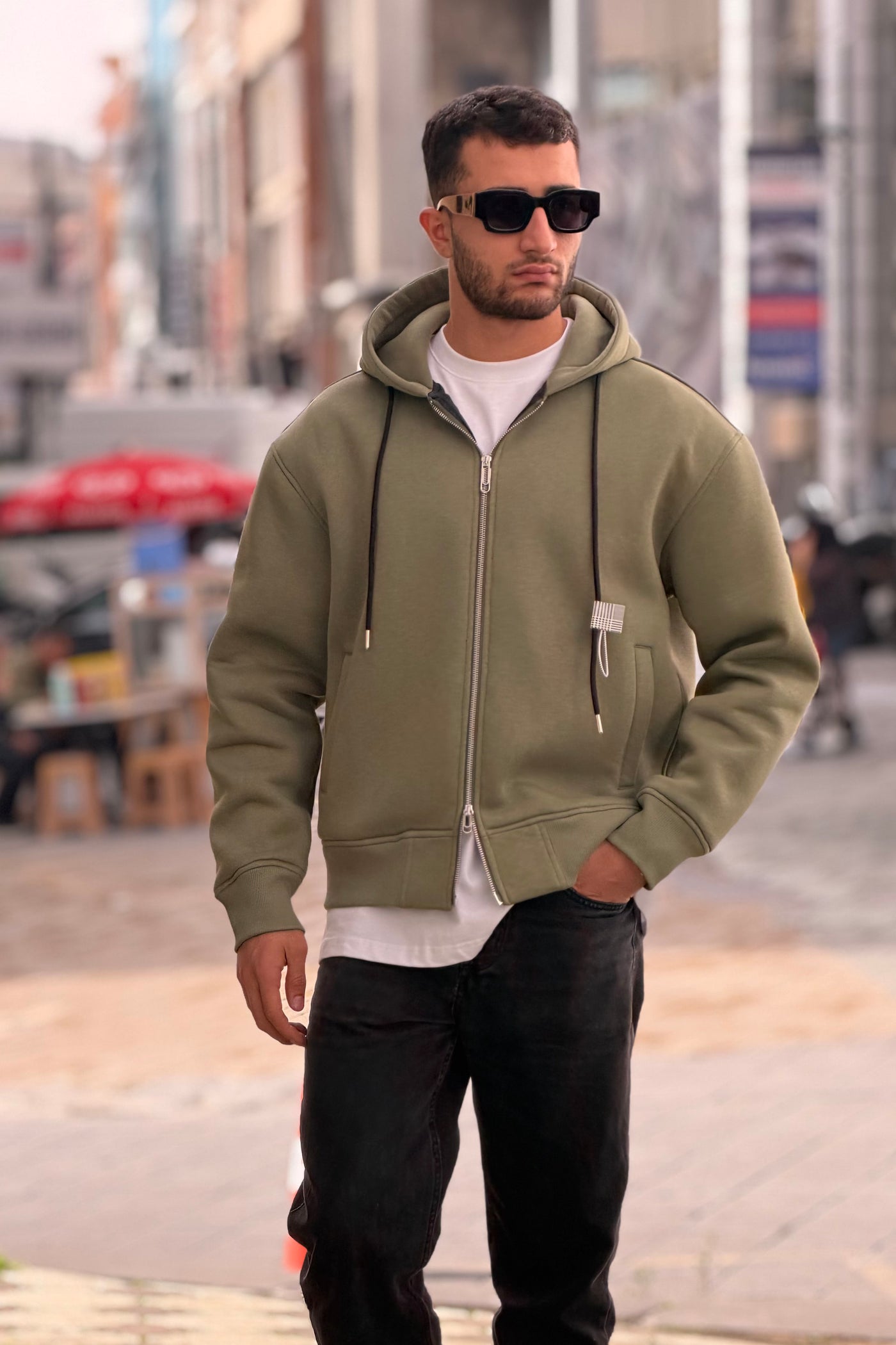 color-card:khaki color:khaki