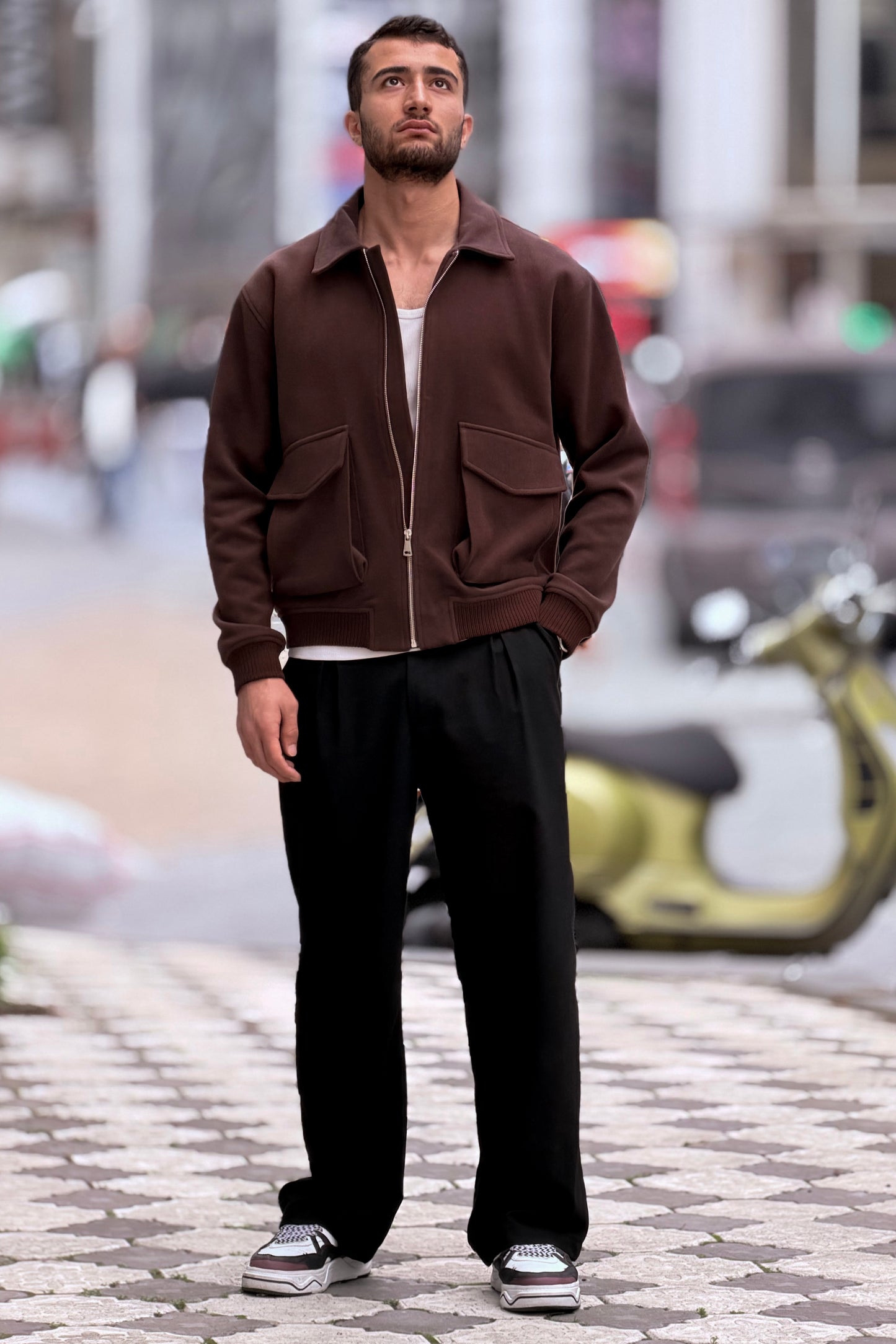 color:brown