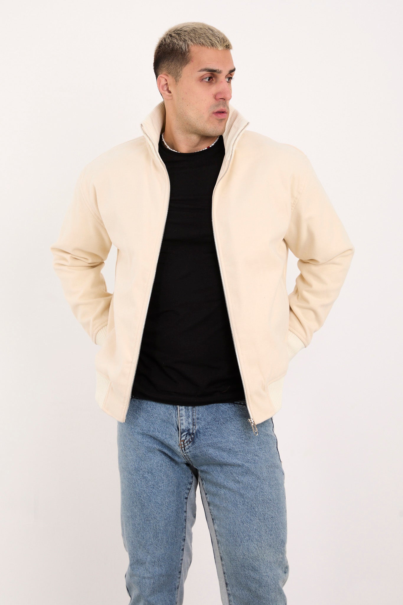 color:cream