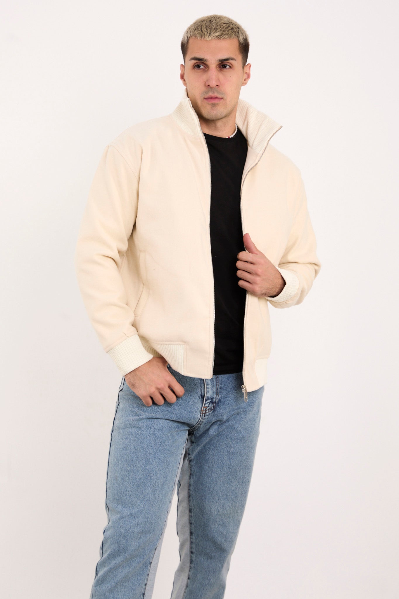 color:cream