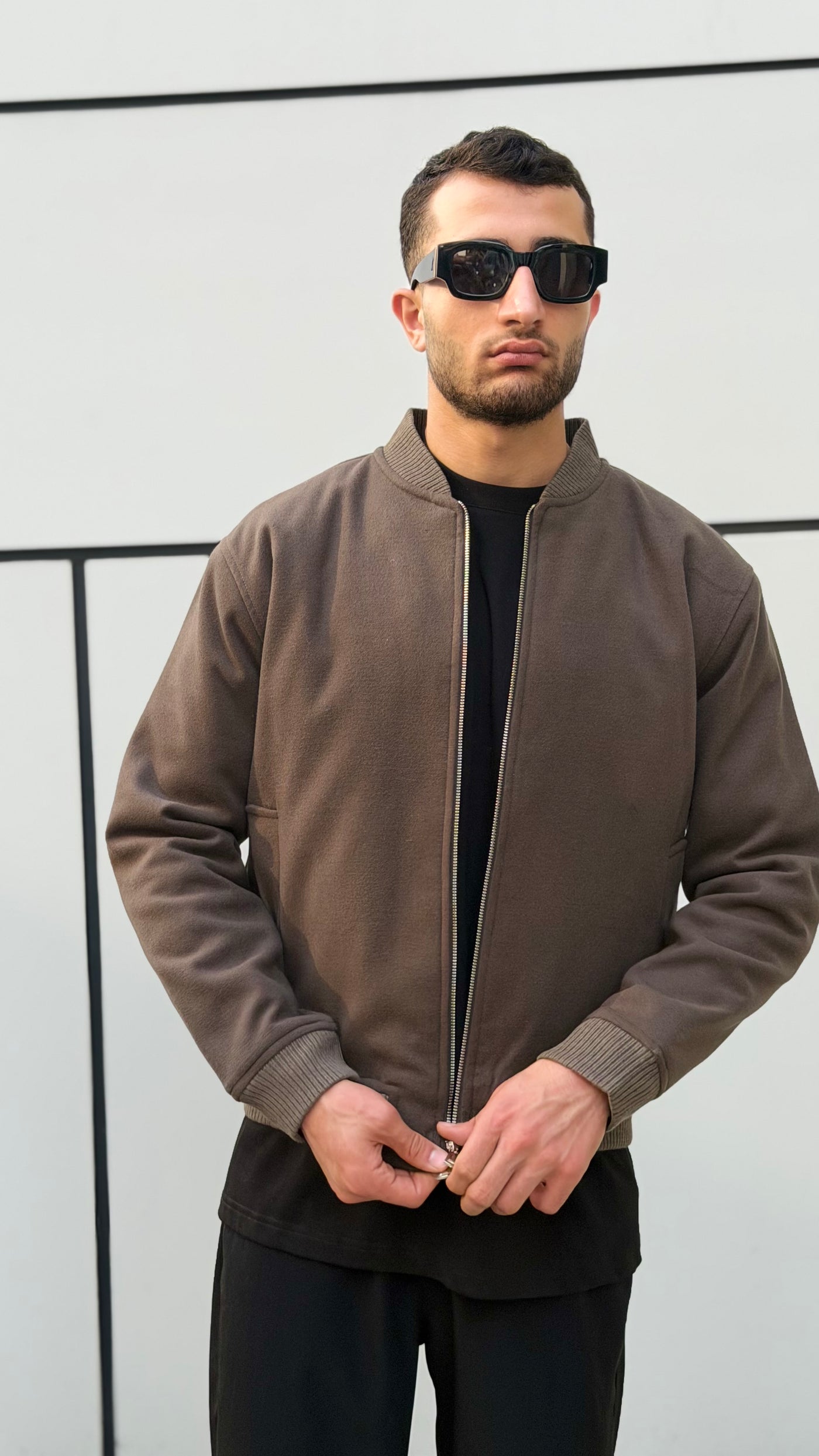 color:brown