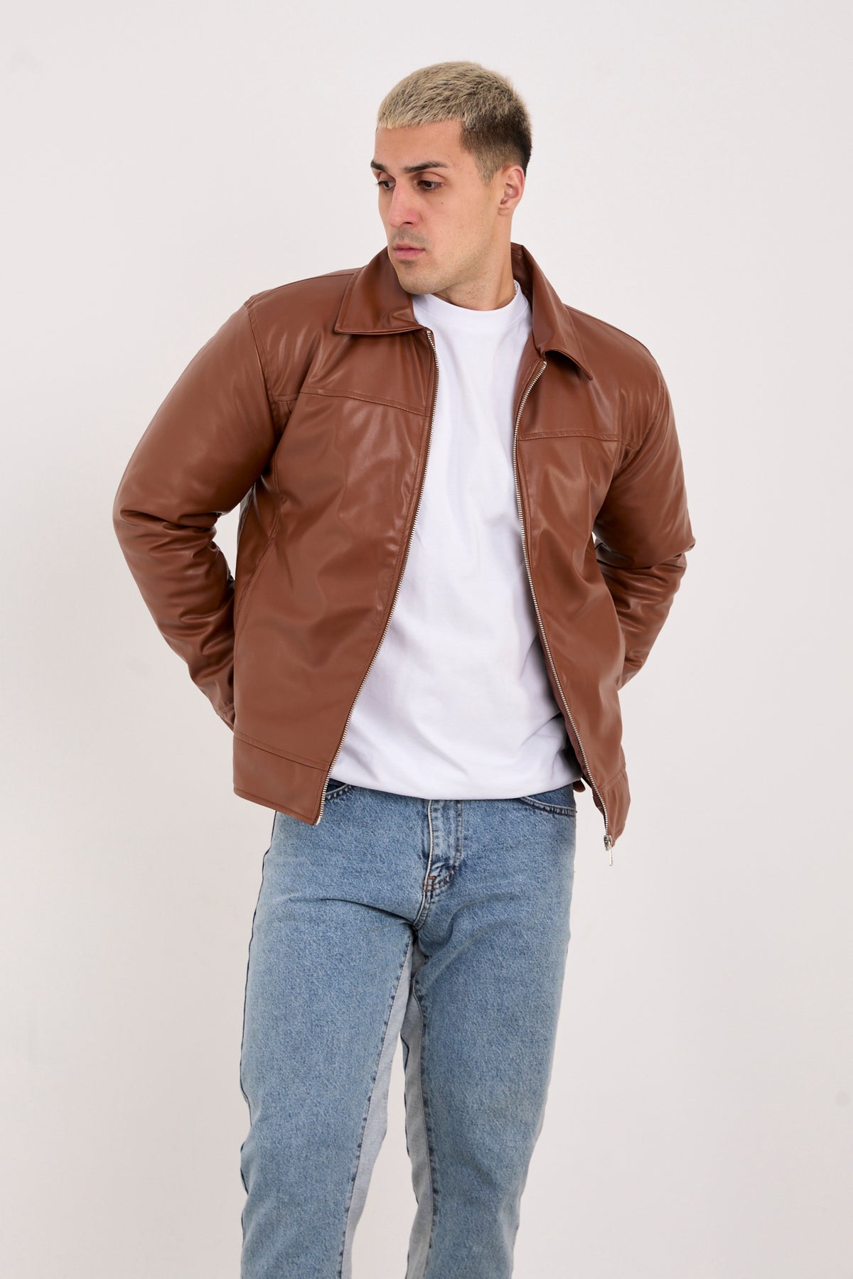 color:brown