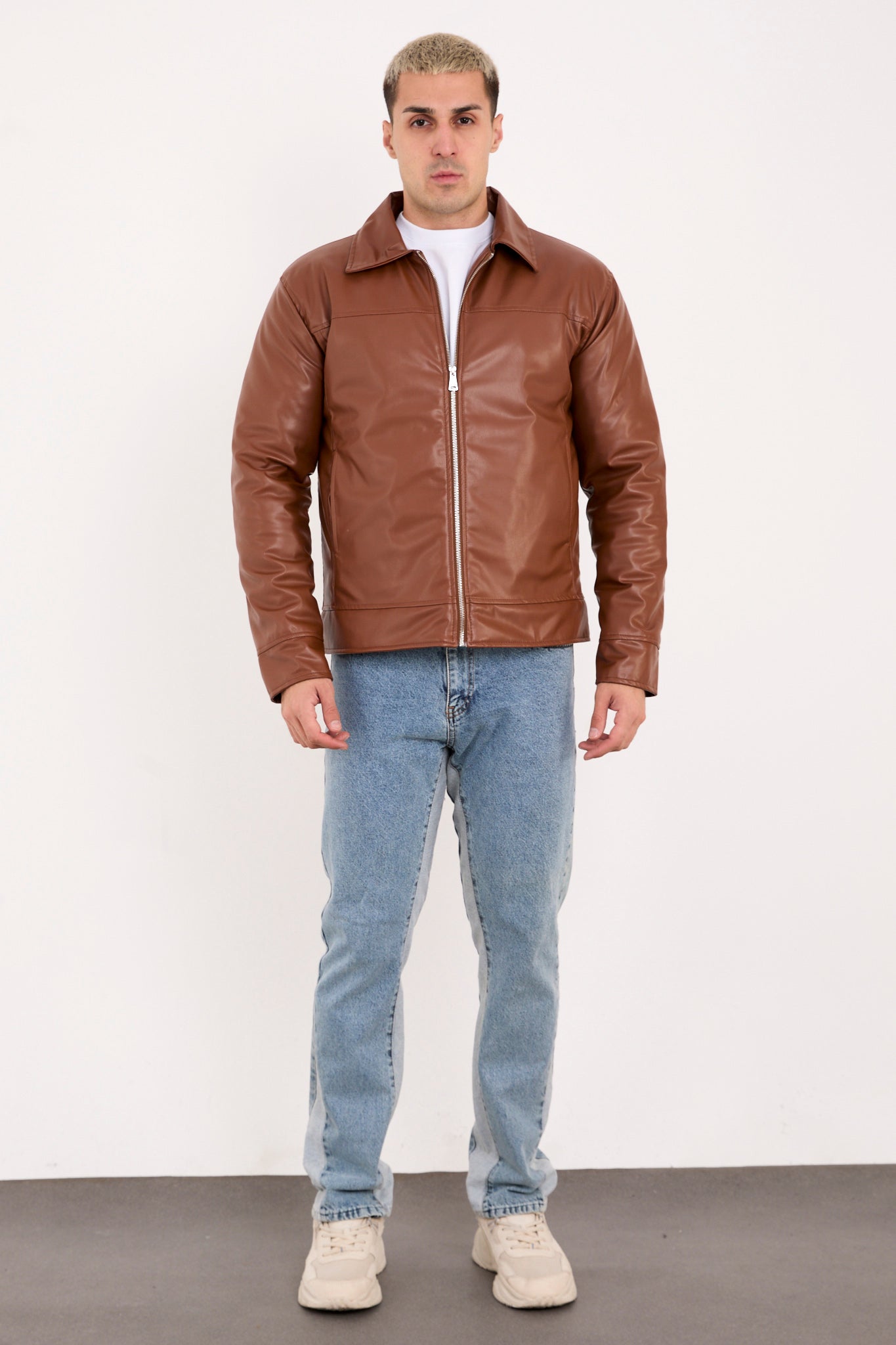 color:brown