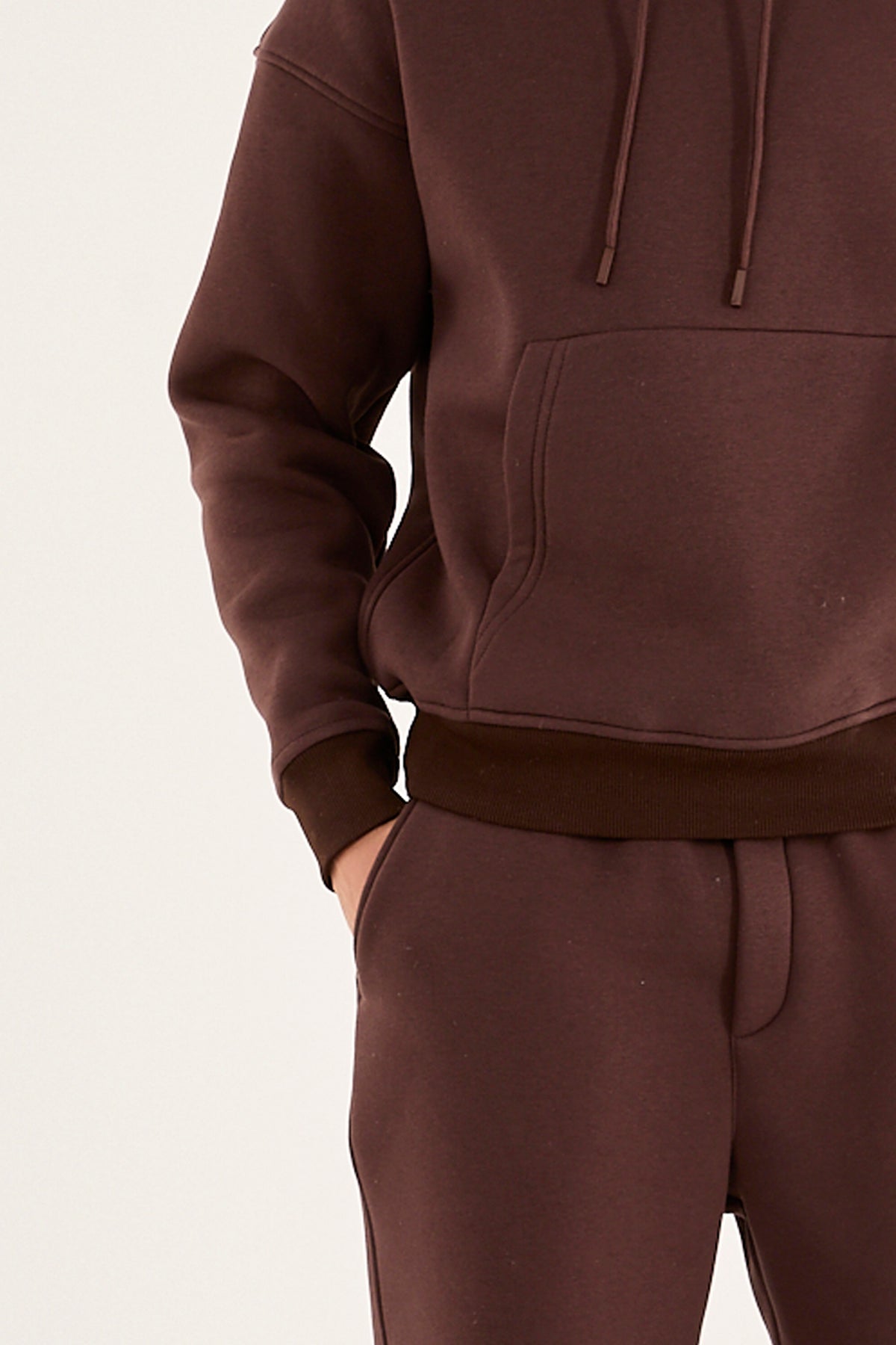 color:brown
