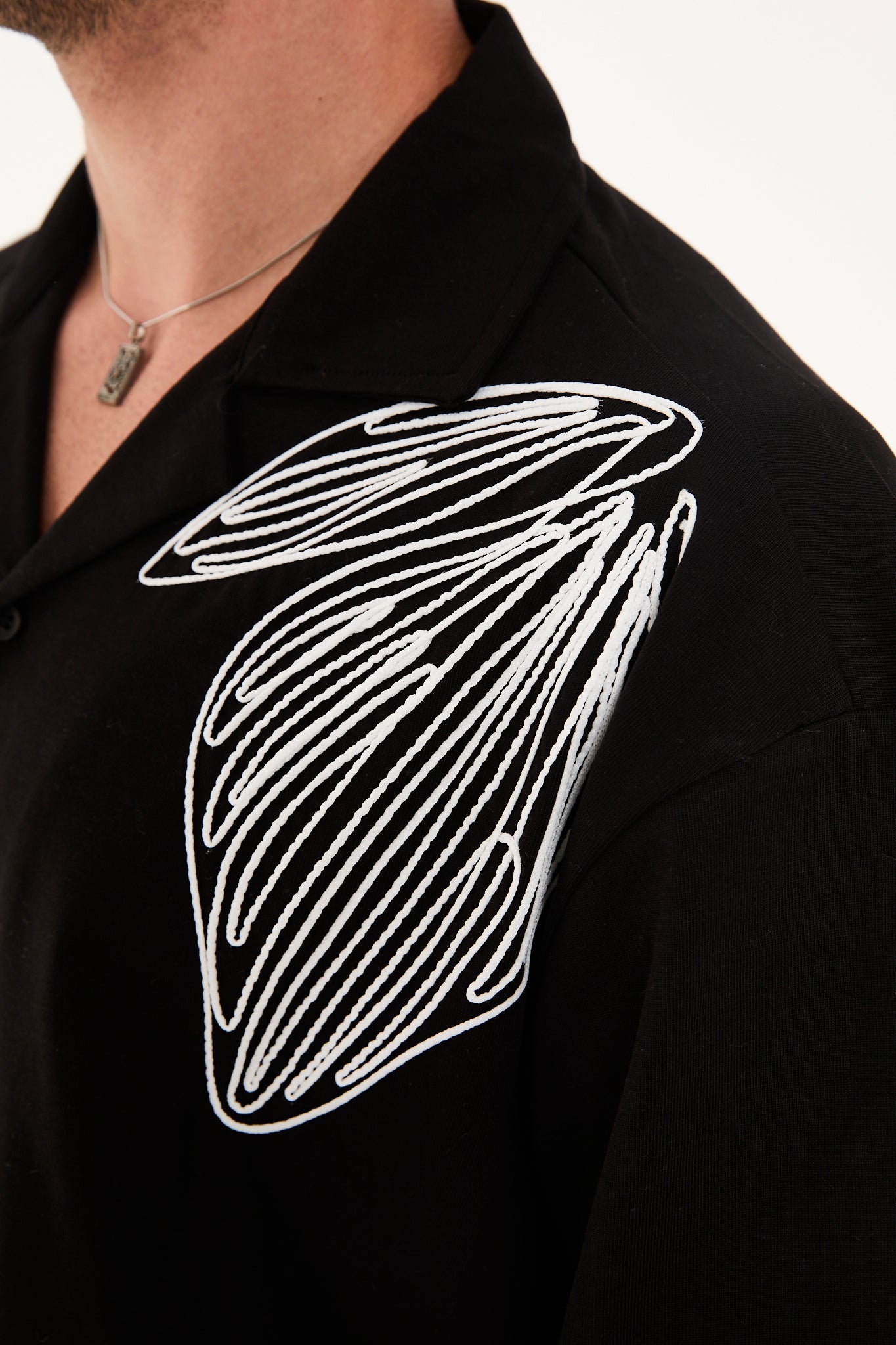 Men’s Cuban Collar Short Sleeve Cotton Shirt with Embroidery – R-6094